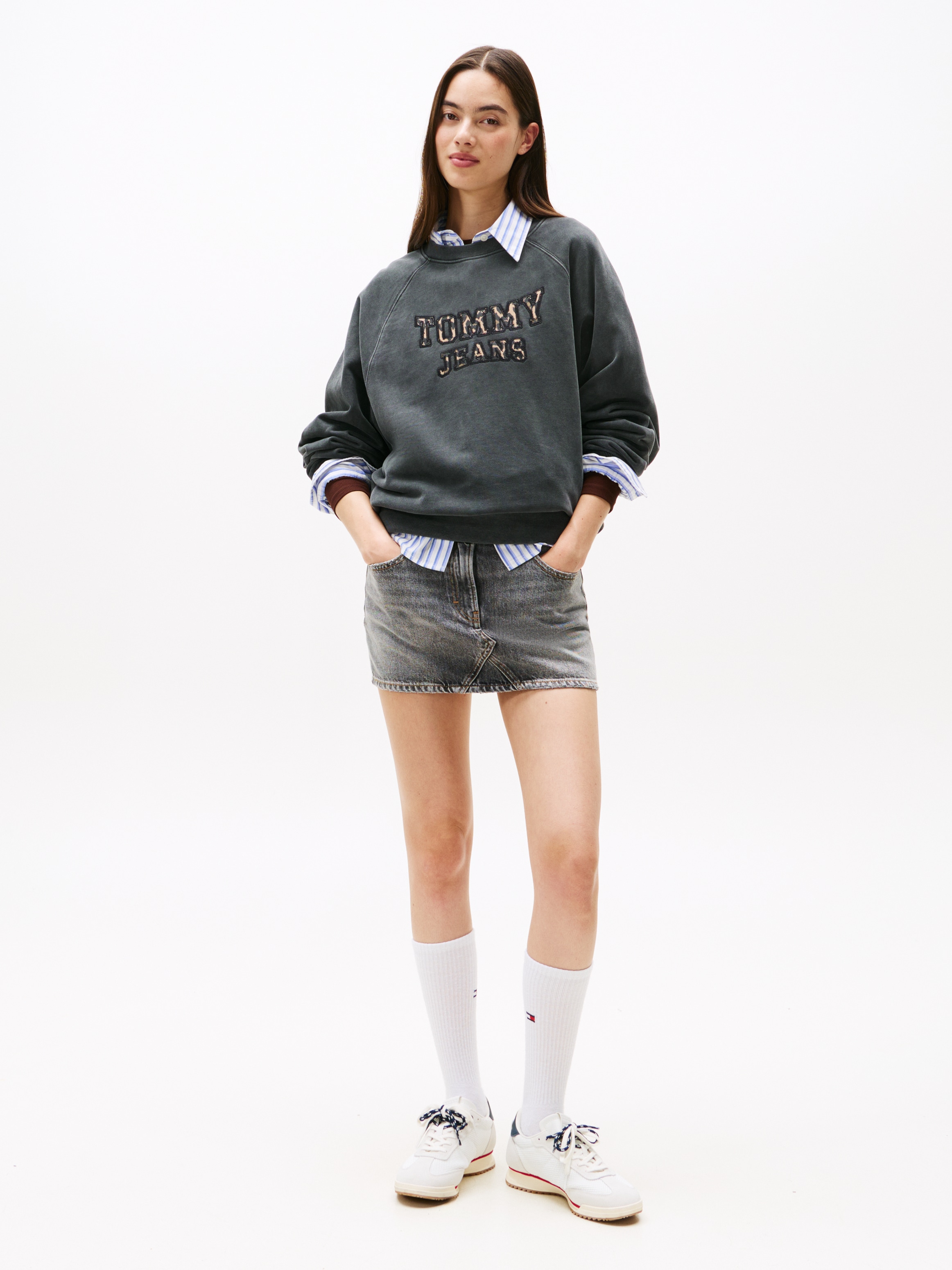 Tommy Jeans Sweatshirt »TJW BXY LEOPARD VARSITY CREW«