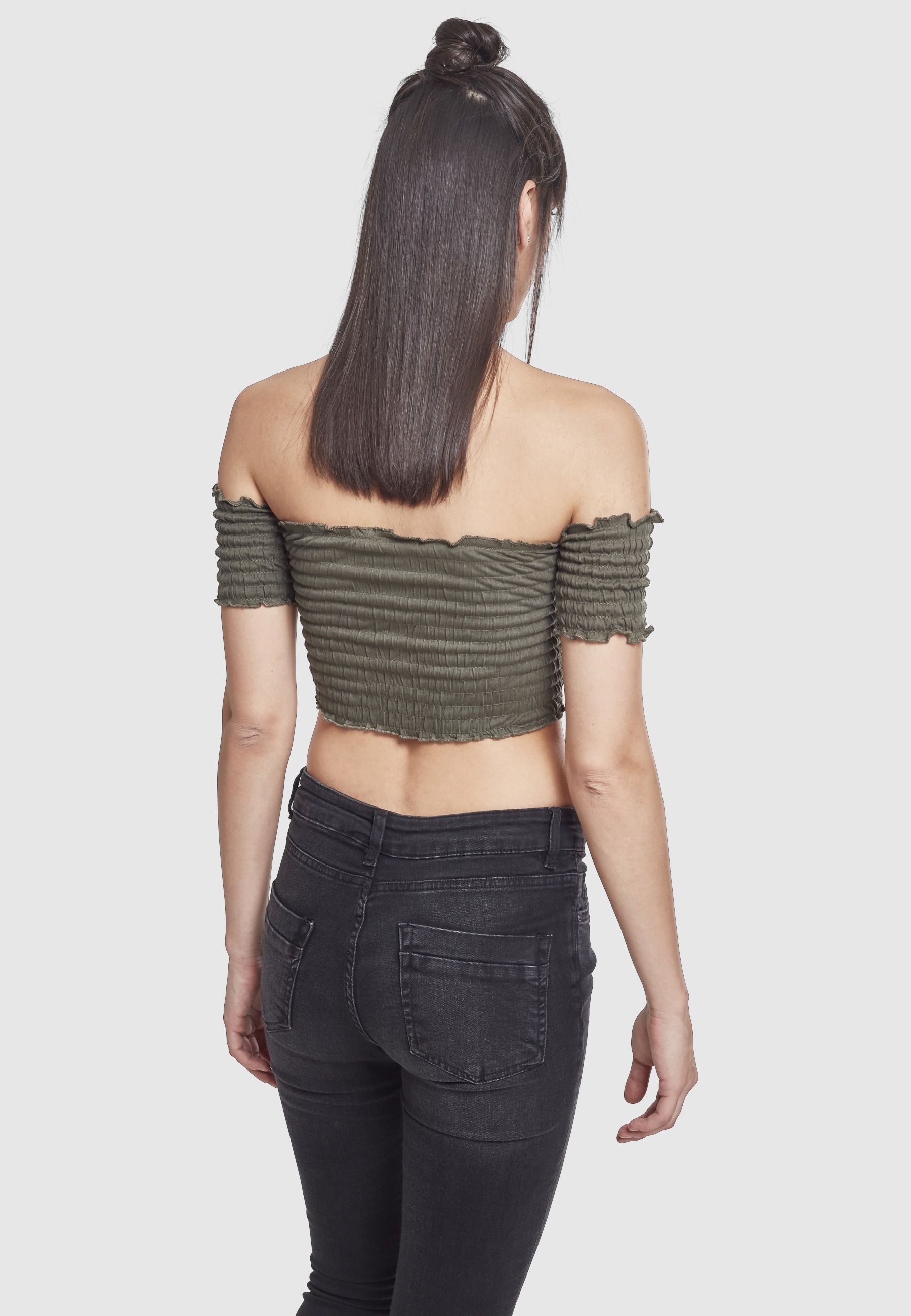 URBAN CLASSICS Yoga & Relax Shirt »Urban Classics Damen Ladies Cropped Cold Shoulder Smoke Top« 1 Stk.