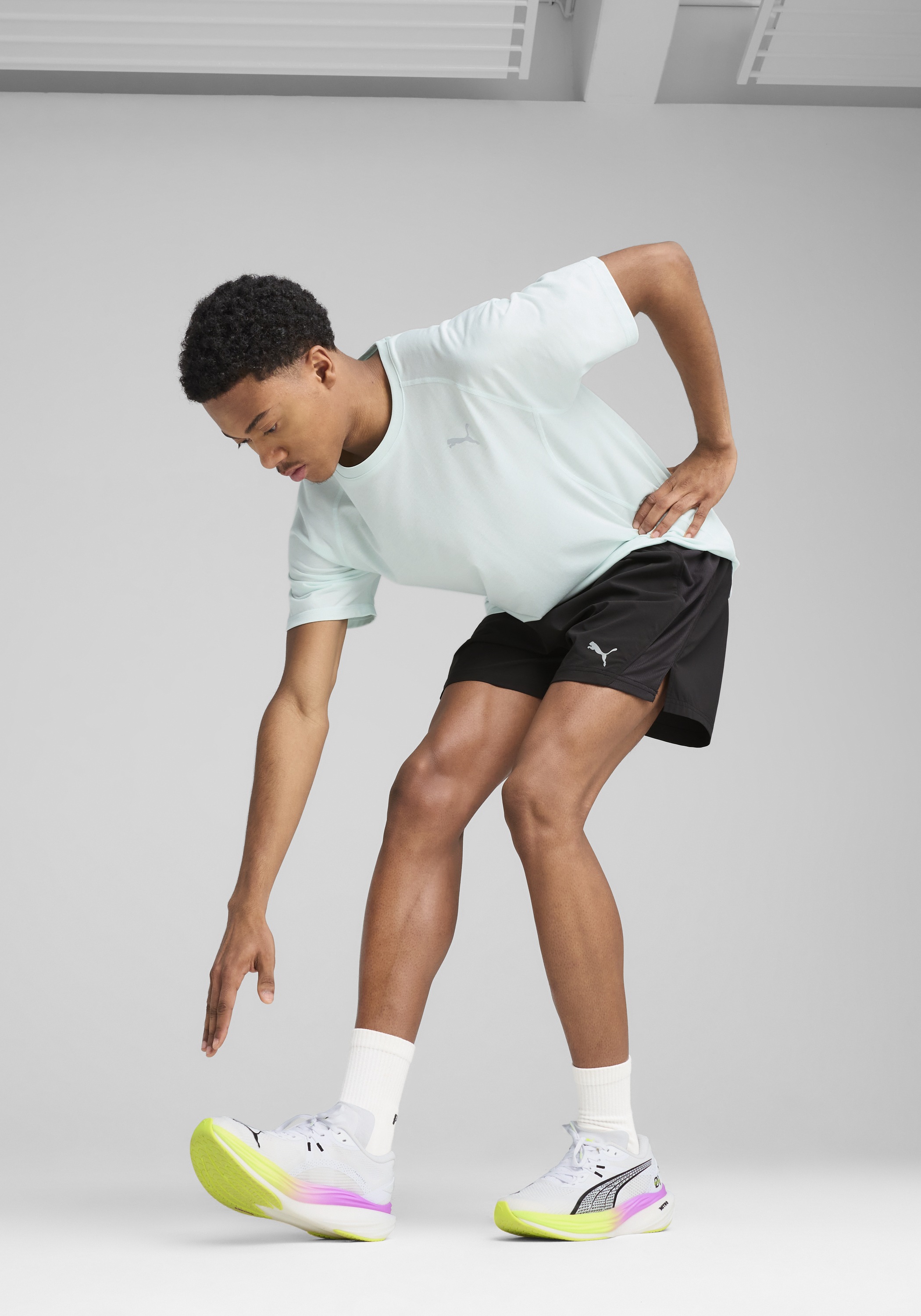 PUMA Laufshorts »M RUN VELOCITY 5" SHORT«  für Training, mit Stauraum, DryCELL Technologie, Regular Fit