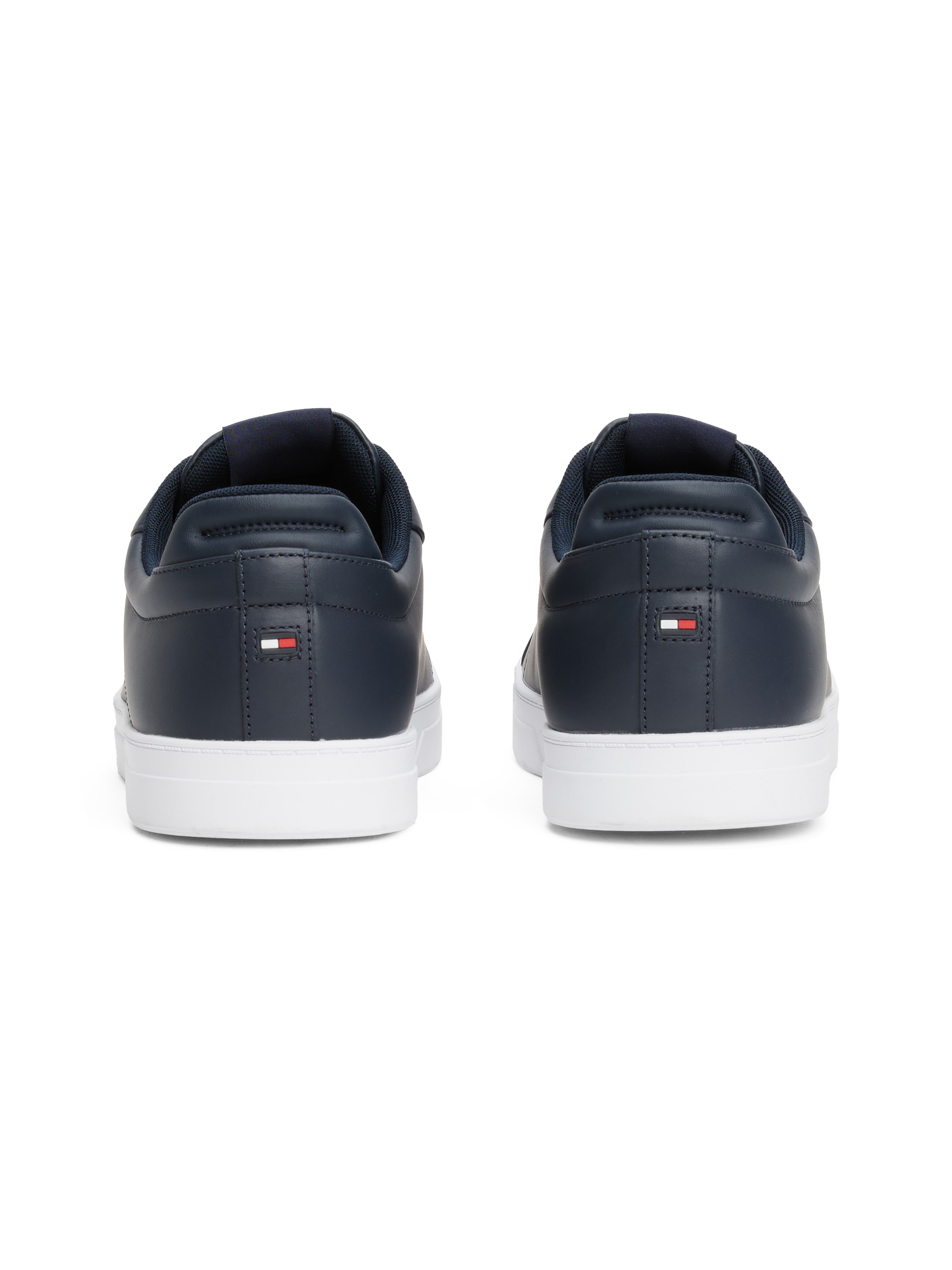 Tommy Hilfiger Sneaker »ICON COURT LTH FLAG ESS«, Freizeitschuh, Halbschuh, Schnürschuh mit kleiner Logoflagge