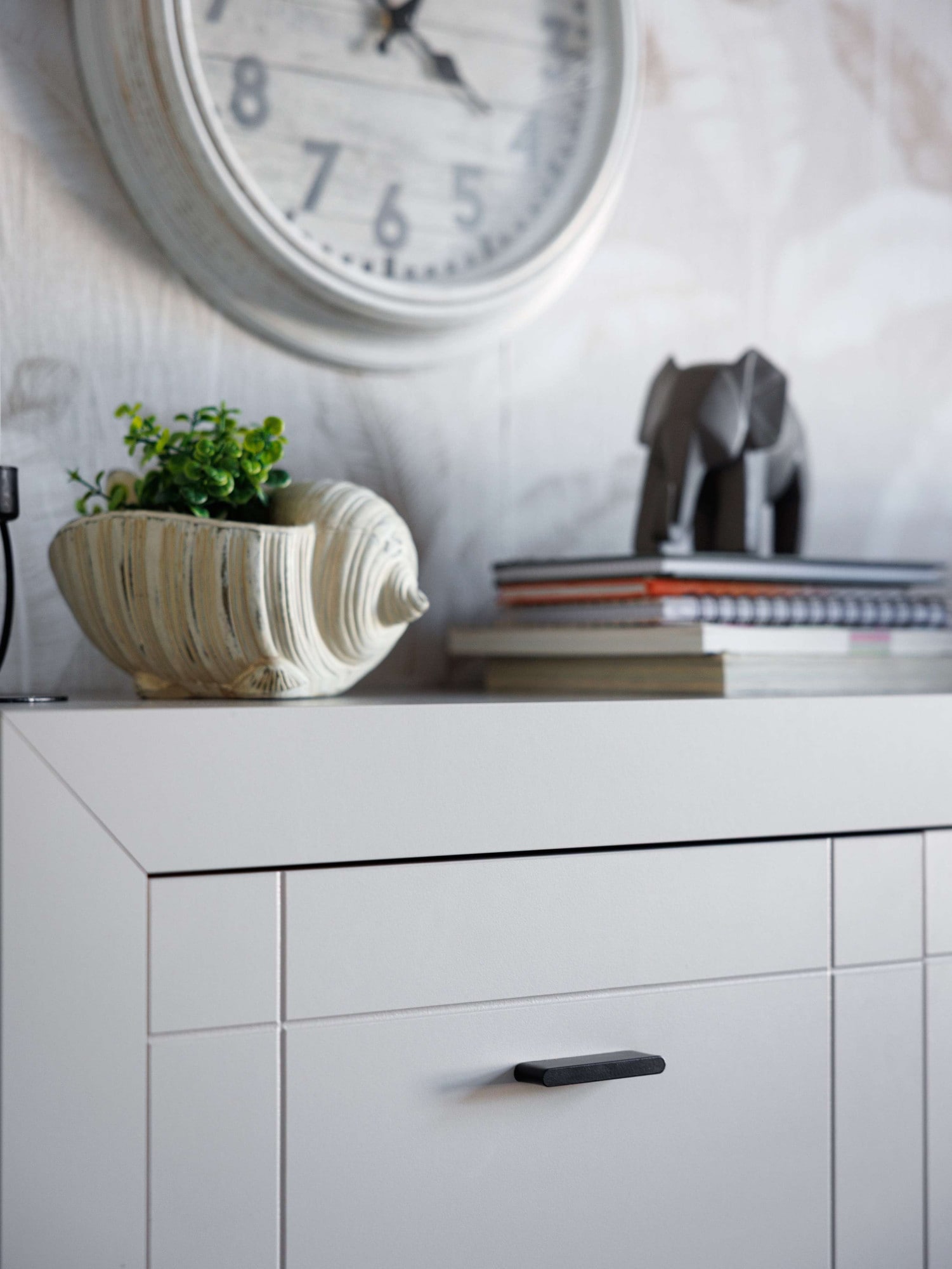 Home affaire Highboard »Warwick, Hochkommode, Vitrine, Glasvitrine, Kombi-Highboard« Modernes Highboard: Kaschmir-Dekor, 2 Türen, Heißfolienprägung