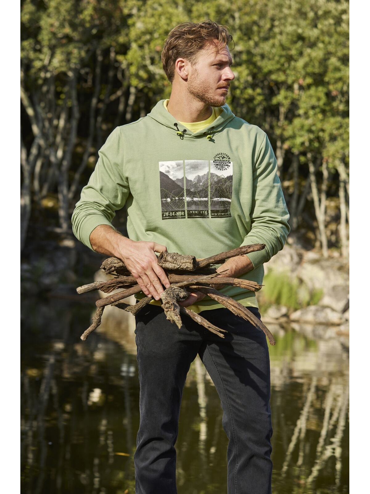 Jan Vanderstorm Kapuzensweatshirt »Sweatshirt JIRI«, (1 tlg.), mit verstellbarer Kapuze