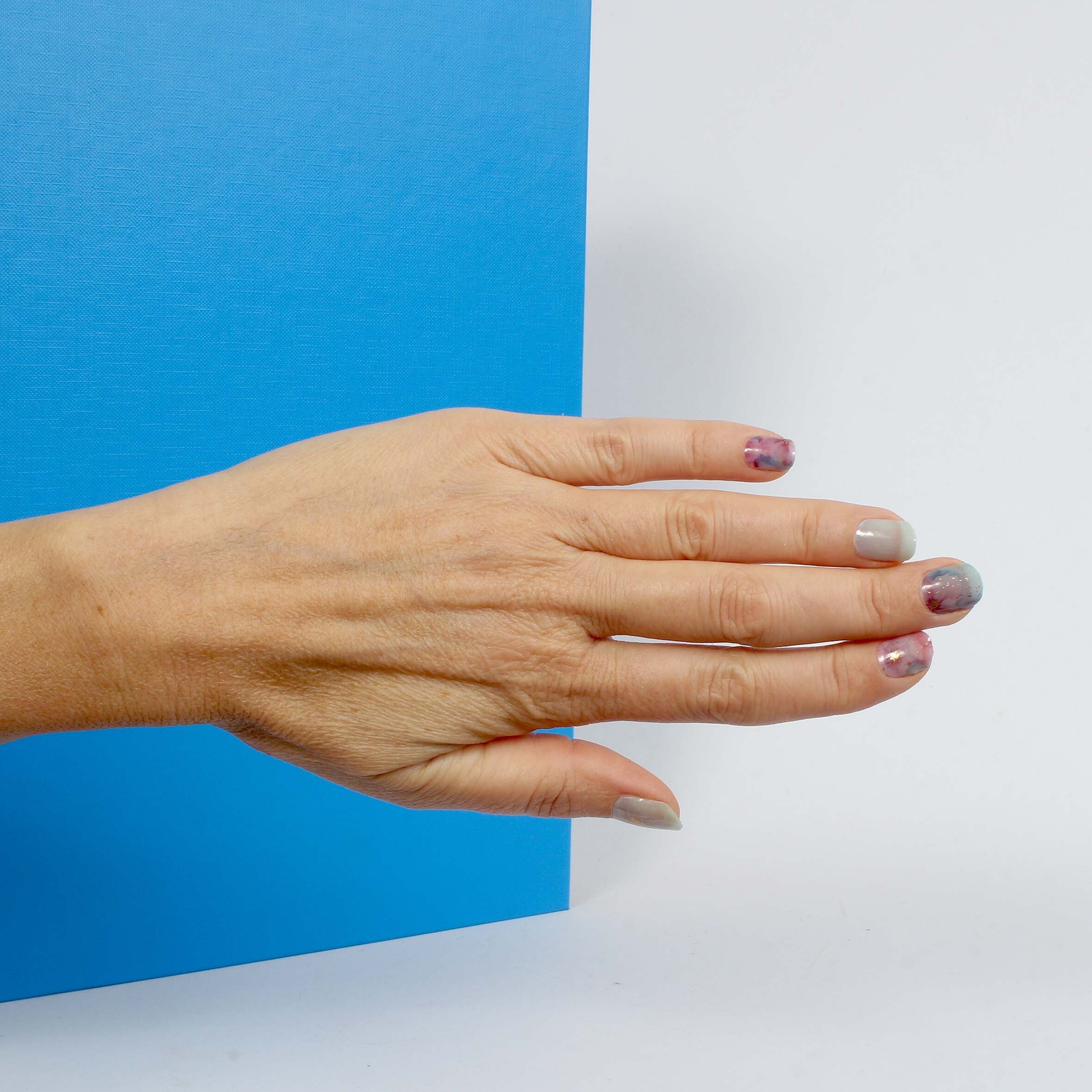Vargu Nageldesign Zubehör »flower mood« aus zertifizierter Produktion (SGS / SEDEX) und Material (FSC)