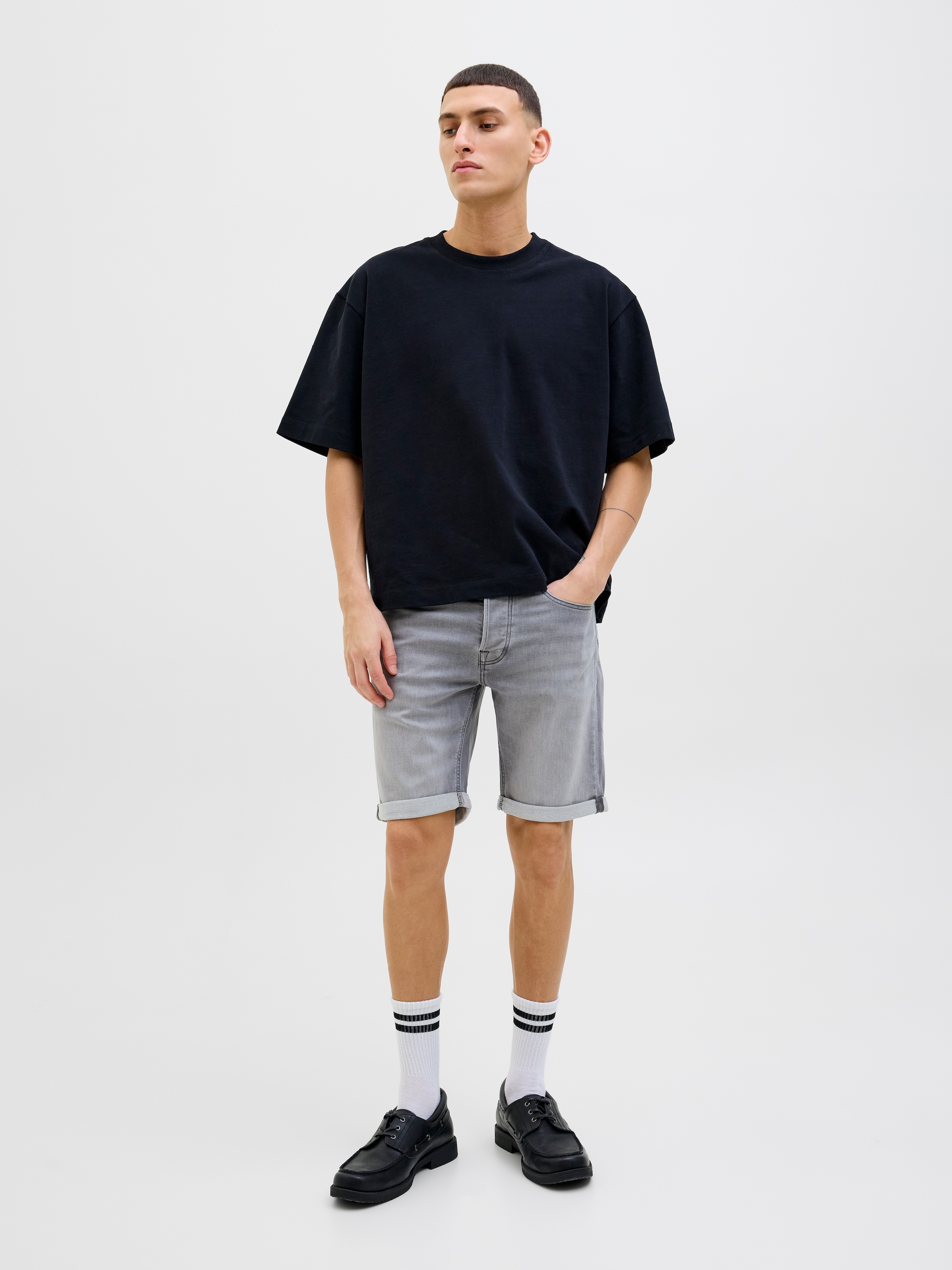 Jack & Jones Shorts »JJIRICK JJICON I.K. SHORTS GE 063 SN«, im Five-Pocket Style