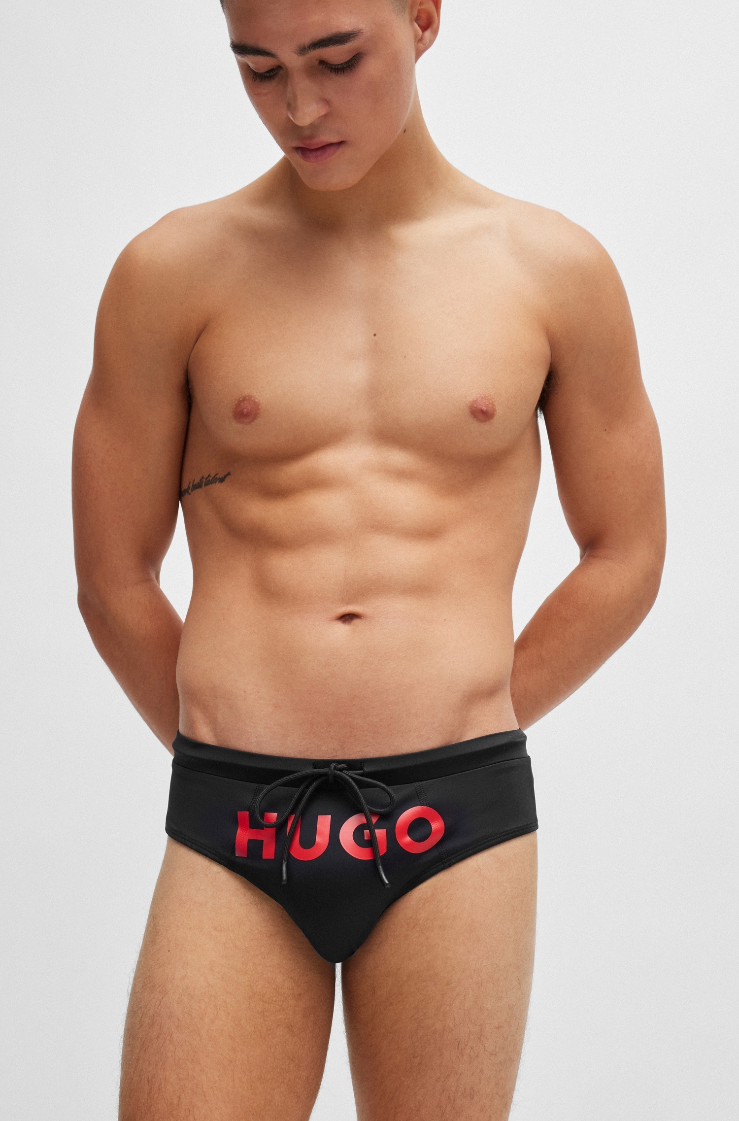 Badehose »LAGUNA«, mit großem kontrastfarbenem HUGO Logo-Schriftzug