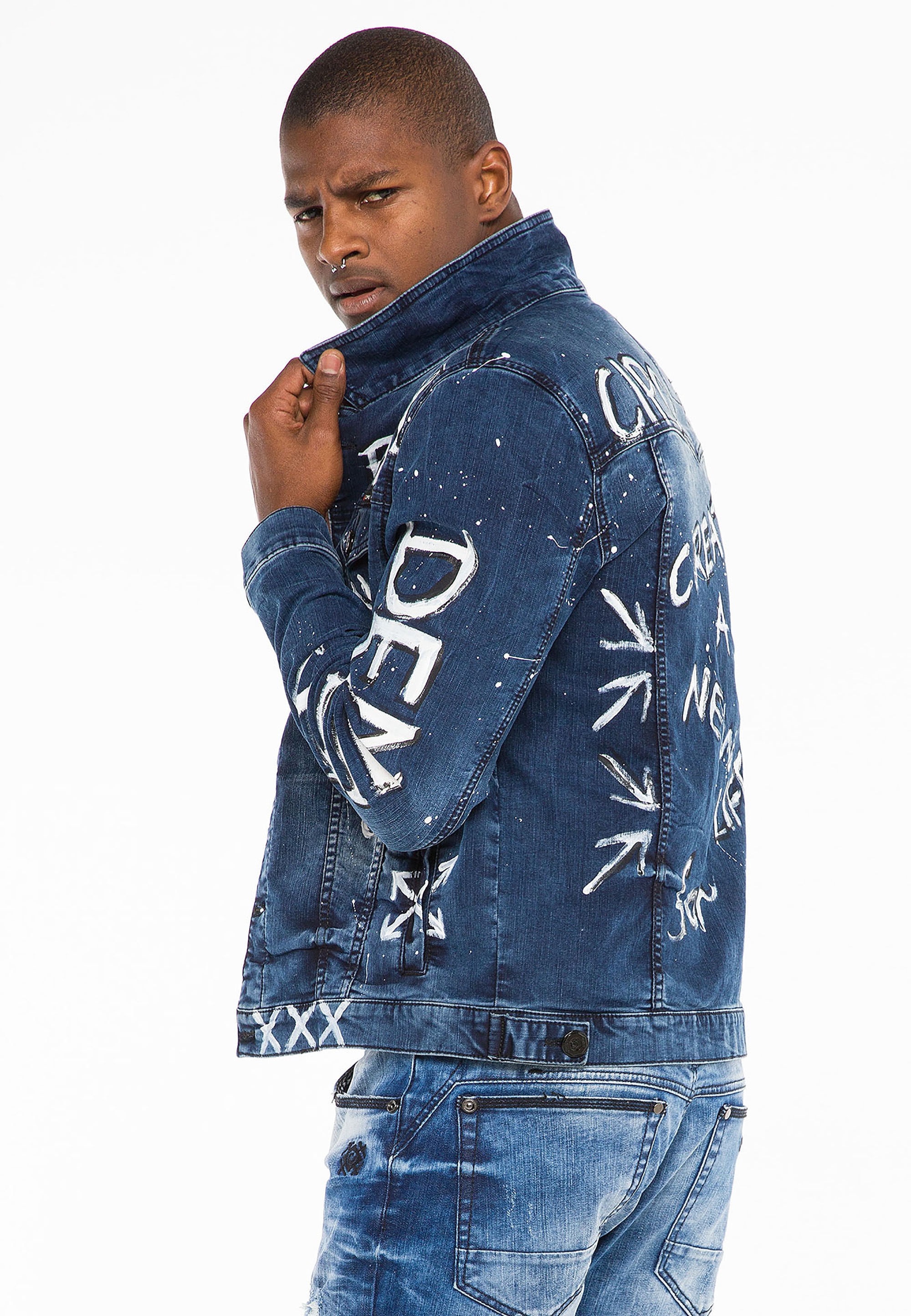Cipo & Baxx Jeansjacke, mit handbemalter Graffiti