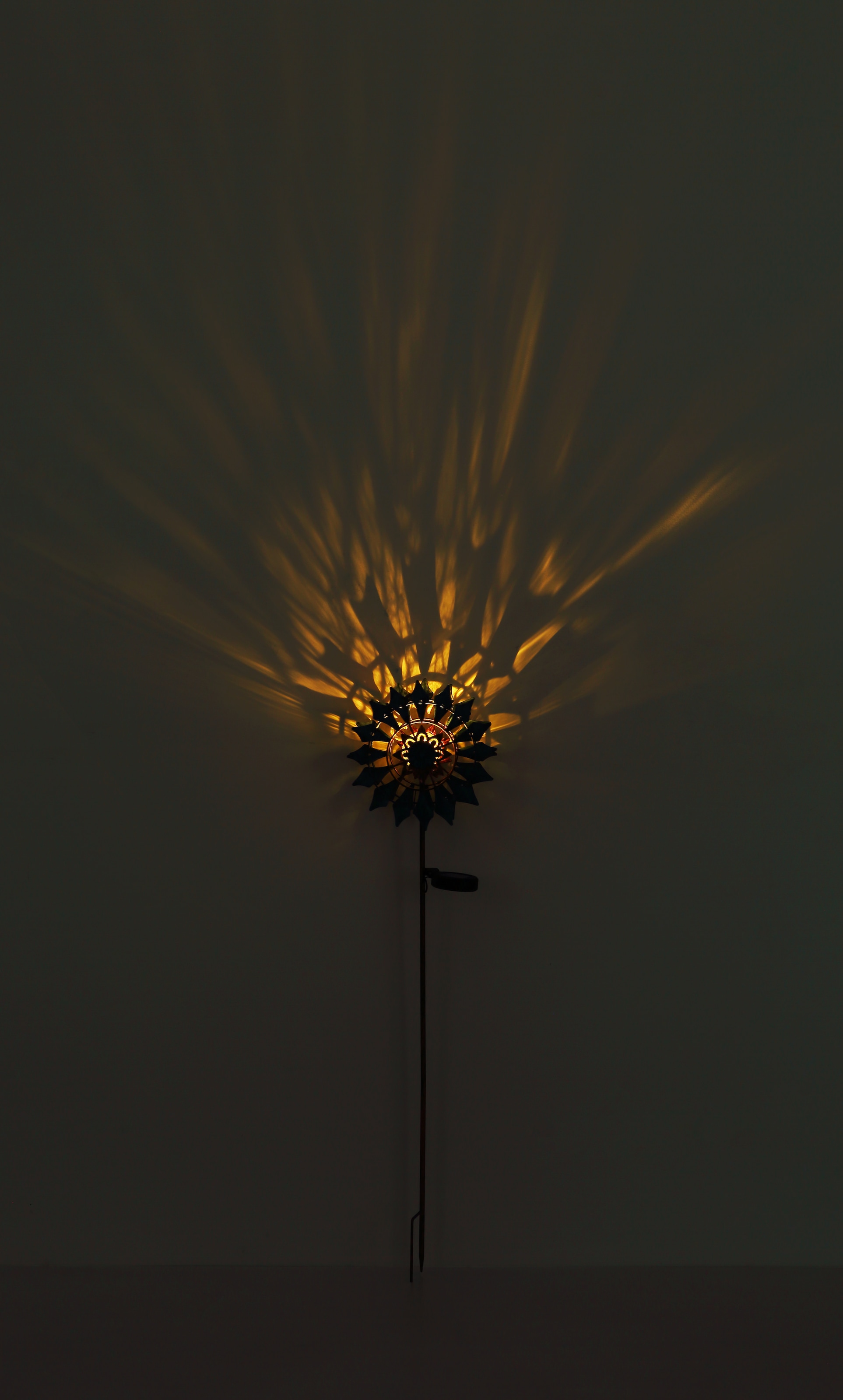 GLOBO LIGHTING LED Solarleuchte »SOLARLEUCHTE METALL GOLDFARBEN PATINIERT, 1XLED« LED-Modul 1 Stk. Warmweiß