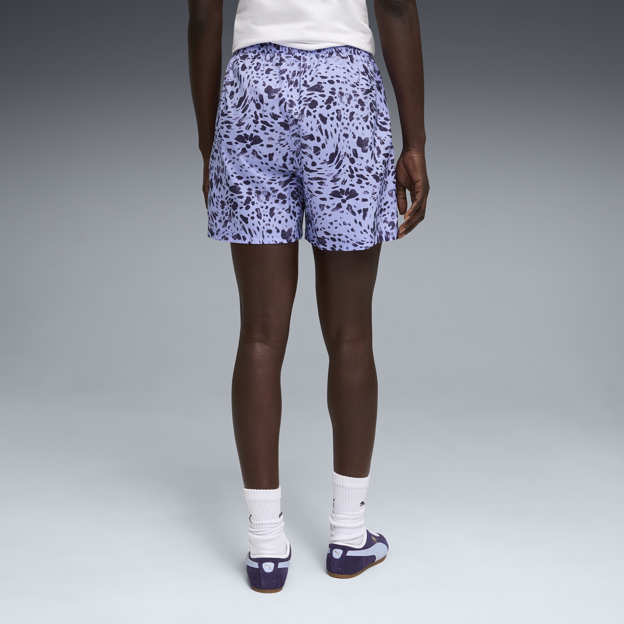 PUMA Shorts »Essentials Graphics Animal High-Rise Bedruckte 4" Shorts Damen«