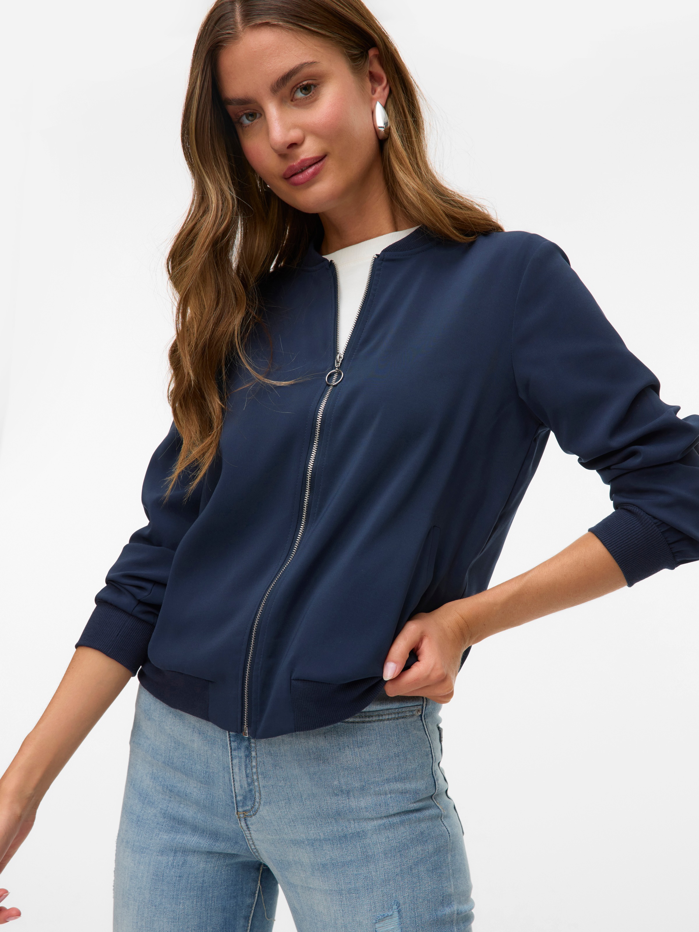Vero Moda Bomberjacke "VMCOCO L/S BOMBER", in modisch kurzer Form günstig online kaufen