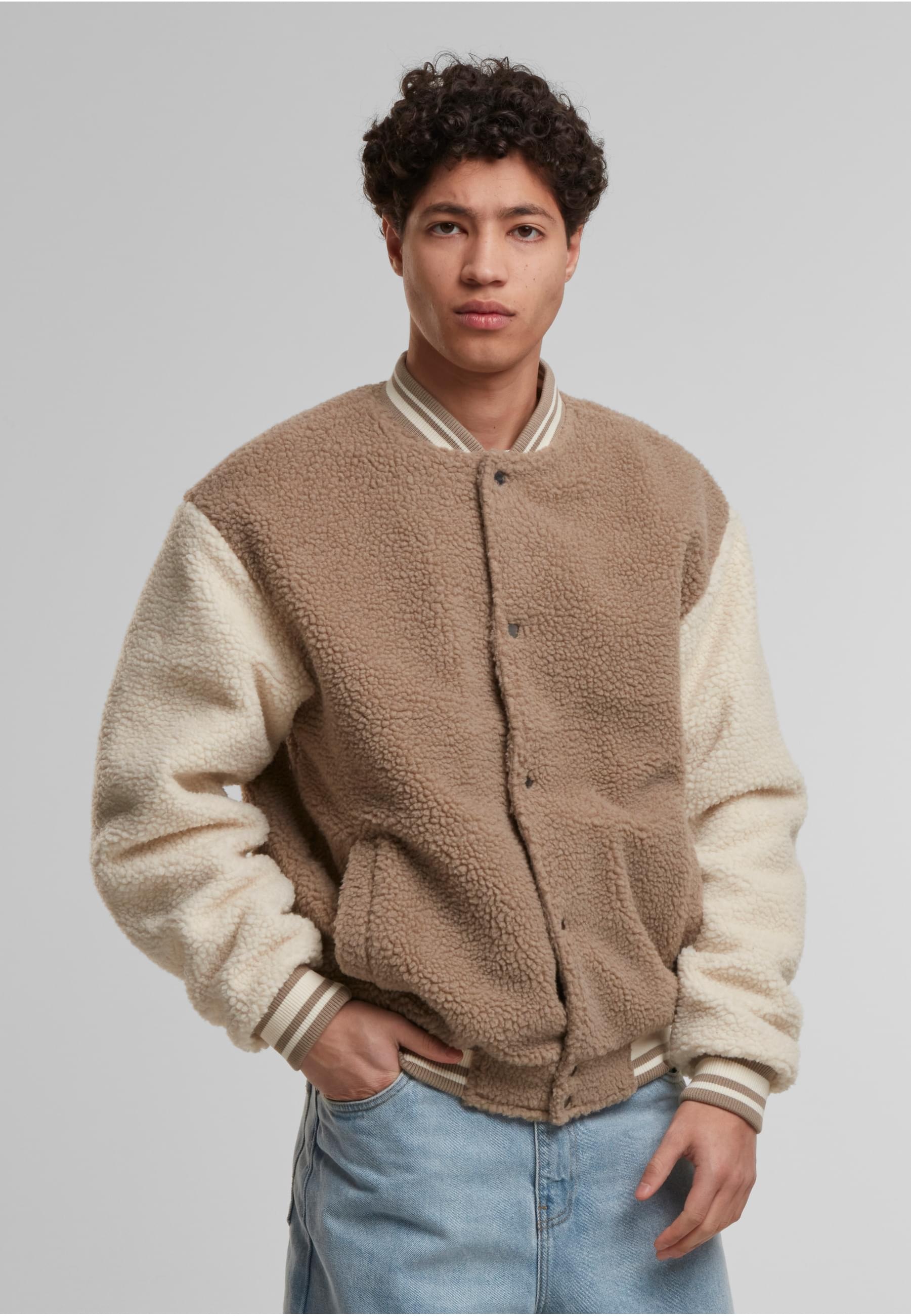 Thumbnail - URBAN CLASSICS Collegejacke "Urban Classics Teddy College Jacket" 1 Stk. tlg. ohne Kapuze