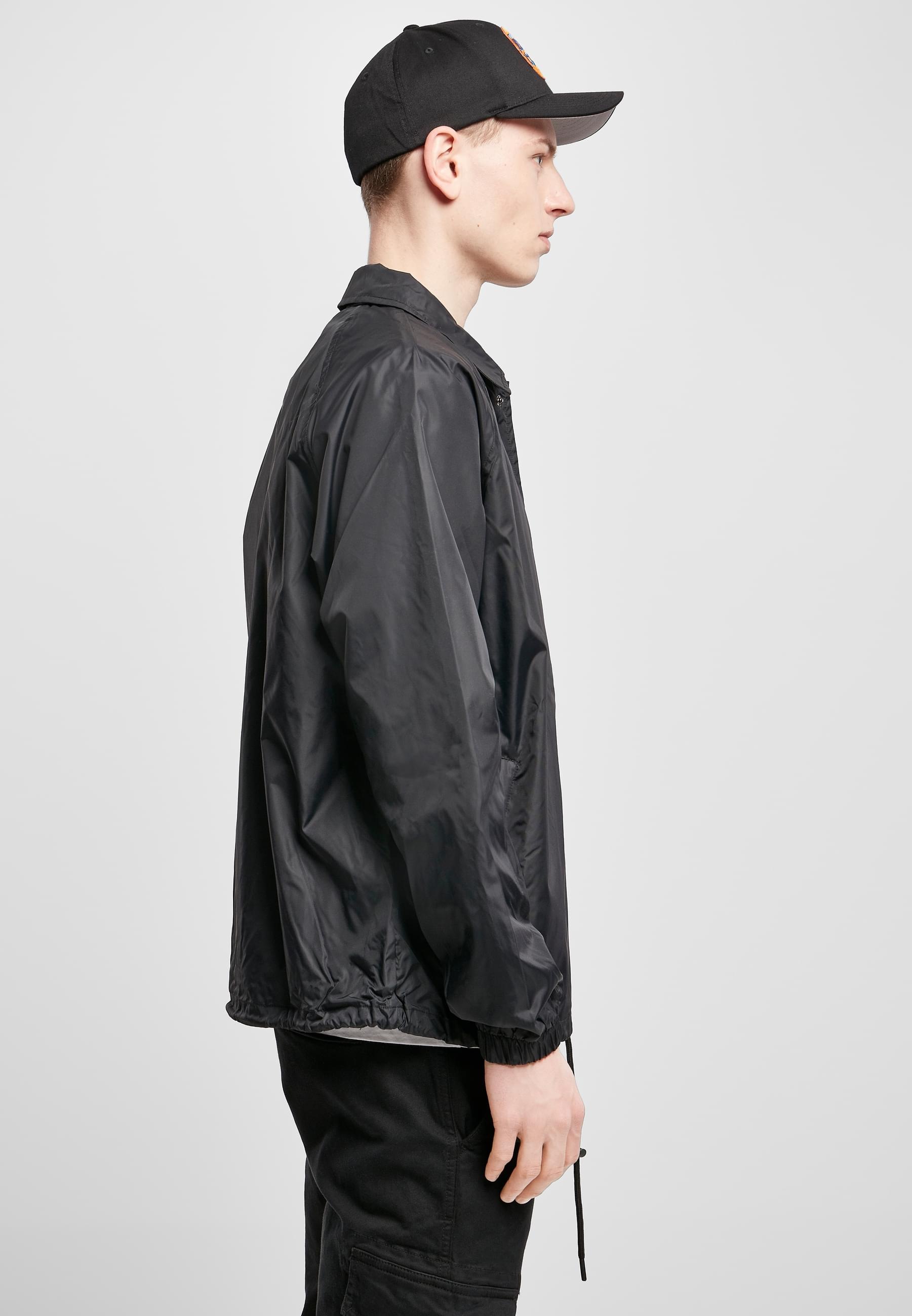 MisterTee Allwetterjacke »MisterTee Herren Space Jam Tune Squad Logo Coach Jacket«, (1 St.), ohne Kapuze