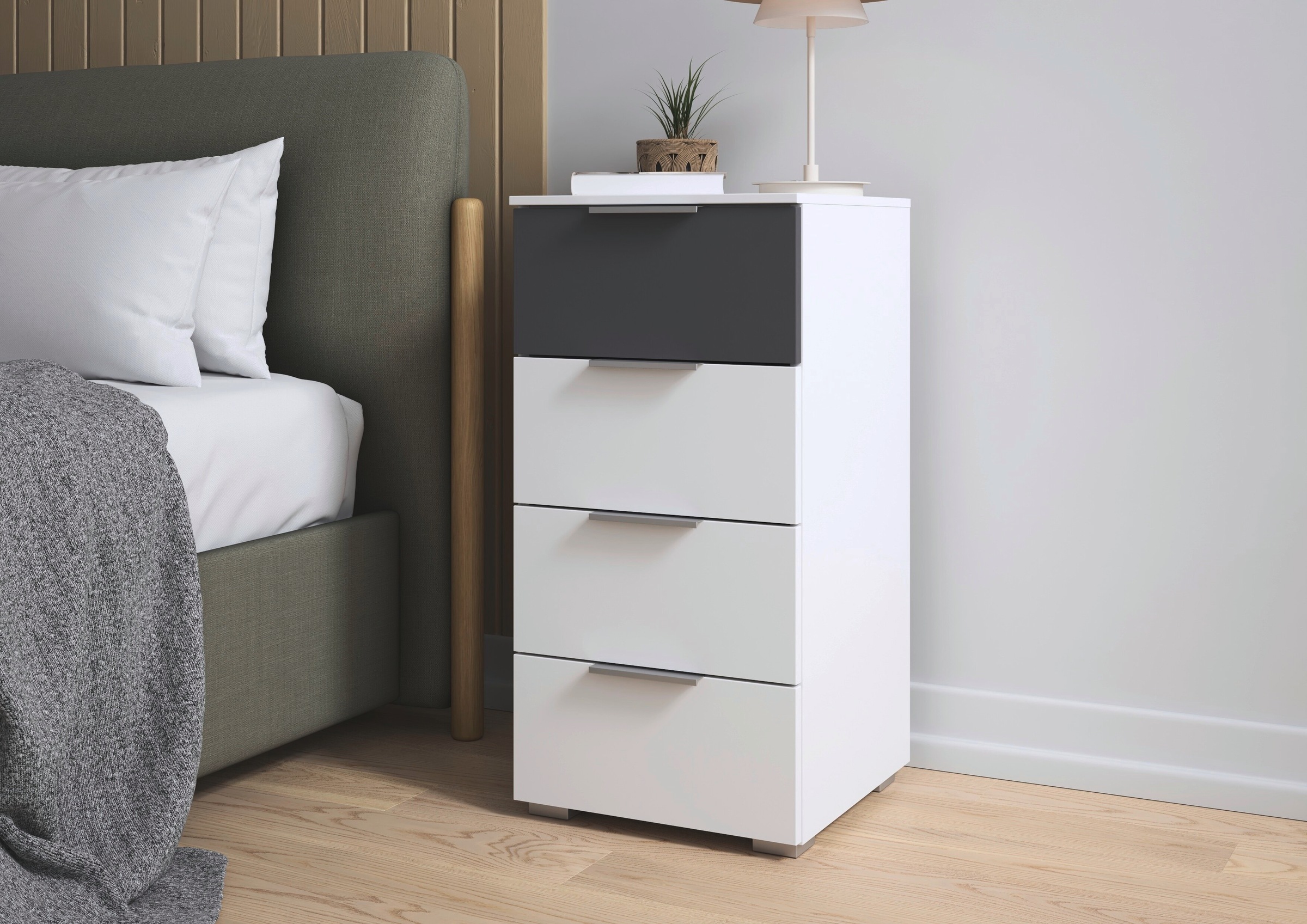 rauch Schubkastenkommode »Highboard Sideboard Schubladenkommode Kommode ASTANA« Breite 40 cm / Höhe 81 cm,  mit 4 geräumigen Schubladen, Kantengriff in Alufarben MADE IN GERMANY