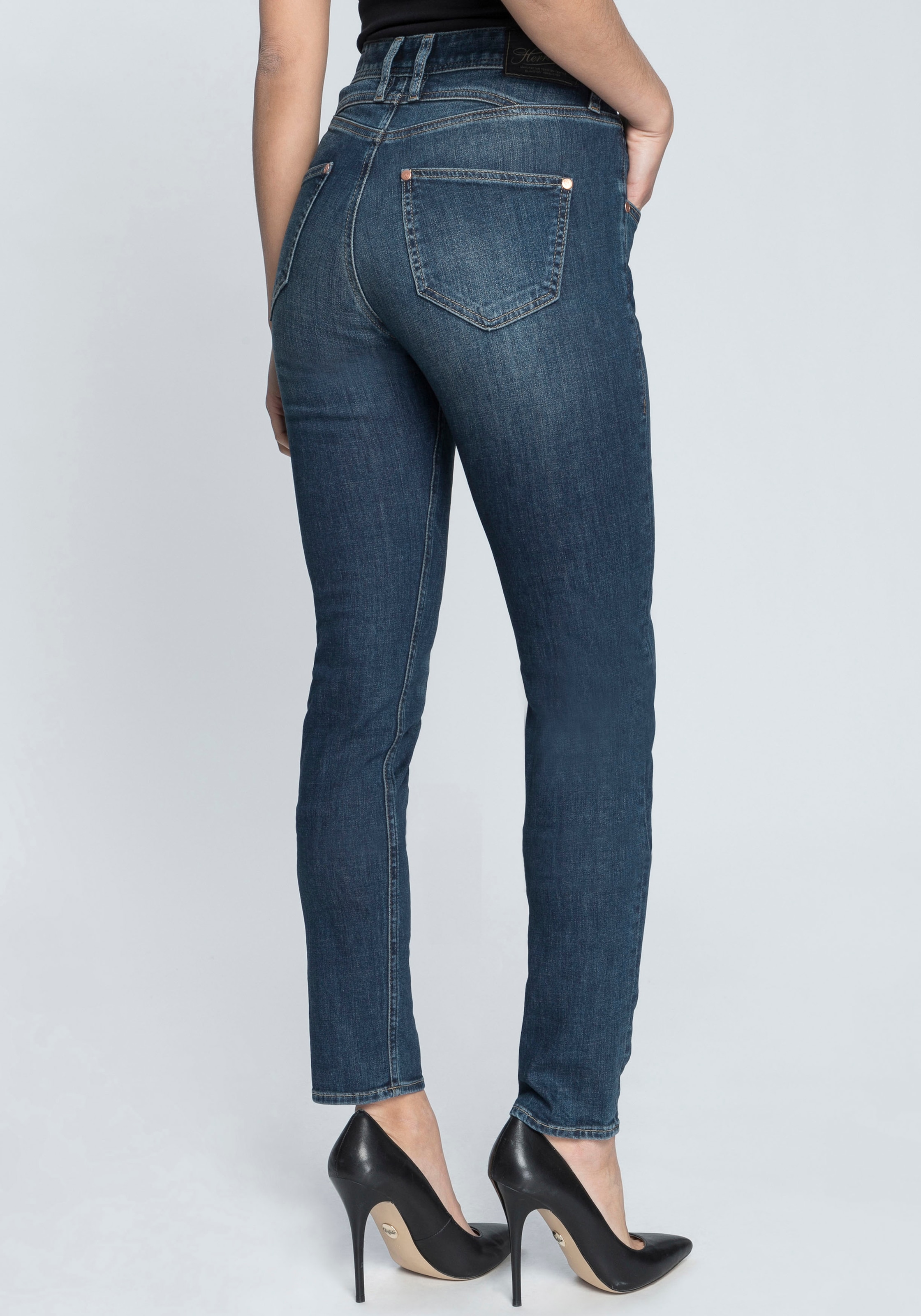 Herrlicher Slim-fit-Jeans PEPPY SLIM RECYCLED DENIM Normal Waist Recycled P günstig online kaufen