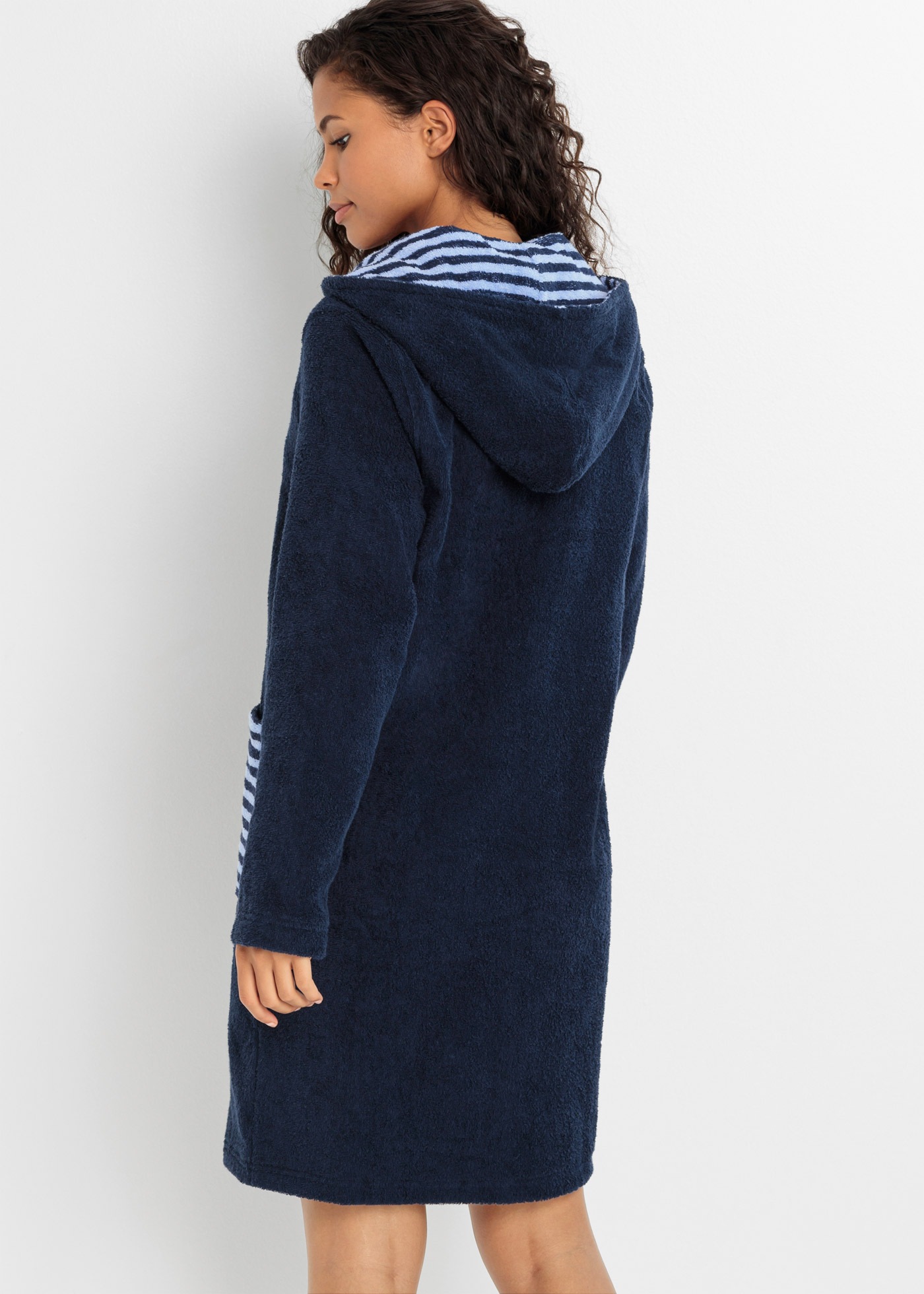 bonprix Bademantel "Frottee Bademantel aus Bio-Baumwolle mit Reißverschluss günstig online kaufen