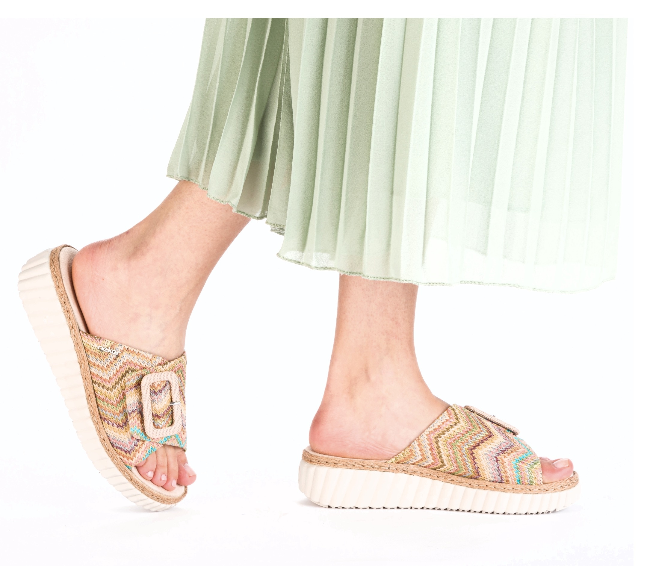 Rieker Keilpantolette, Sommerschuh, Strandschuh, Hausschuh mit praktischem Klettverschluss