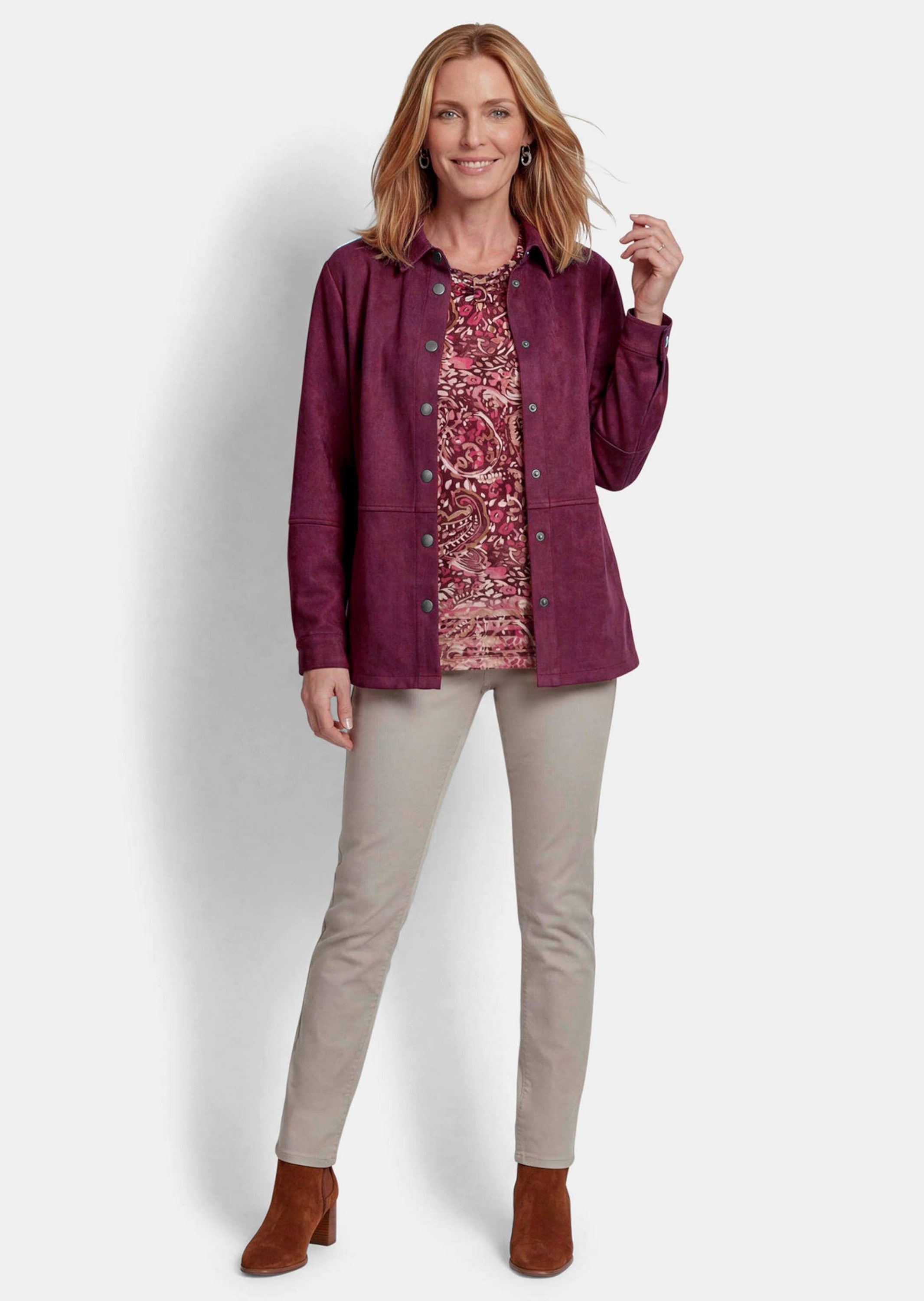 GOLDNER Kurzjacke »Kurzgröße Hemdjacke in Veloursleder-Optik« seitliche Eingriffstaschen