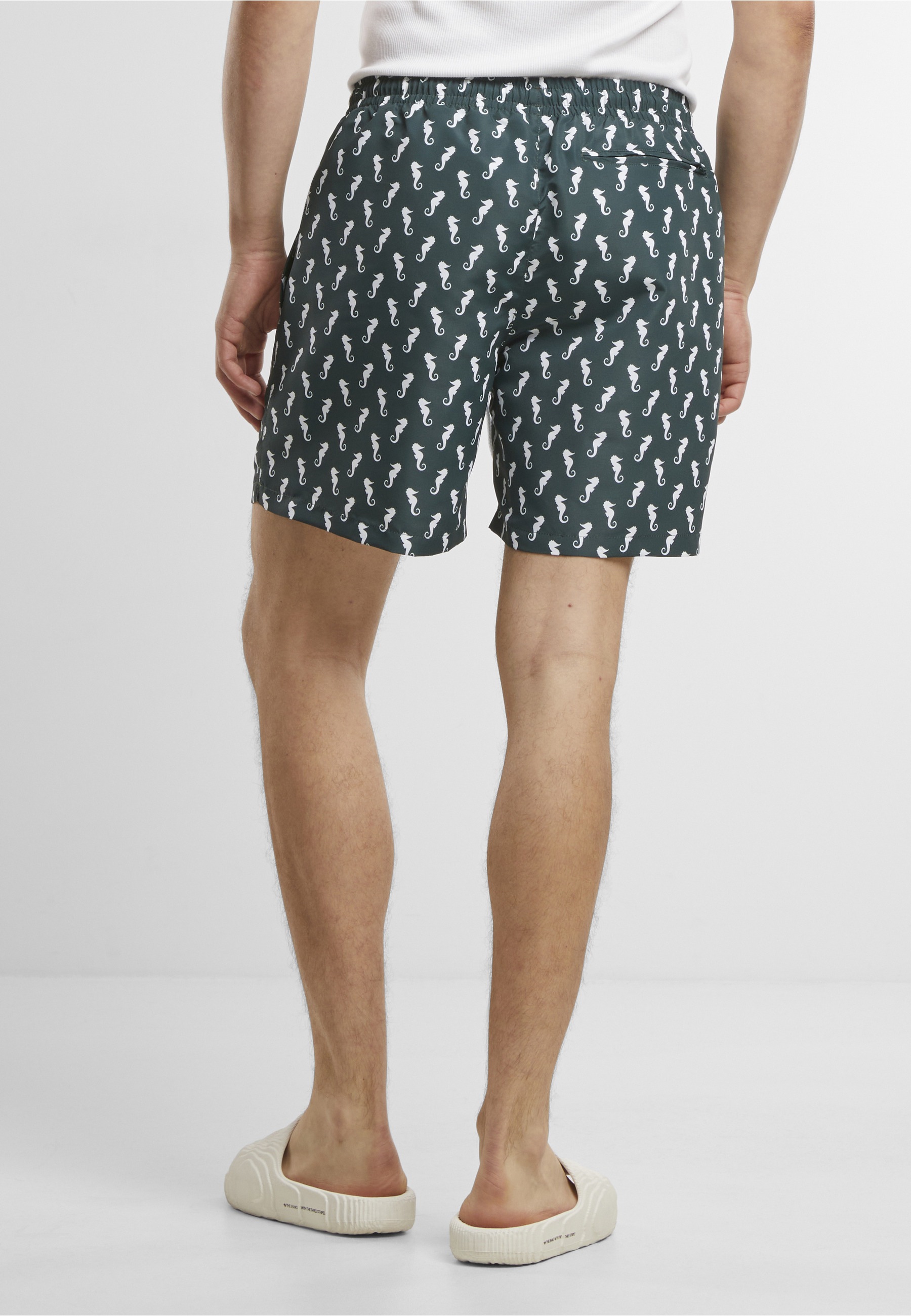 Badeshorts URBAN CLASSICS "Urban Classics Herren Pattern Swim Shorts", Herren, Gr. S, US-Größen, schwarzgrünseahorse, 100% Polyester, Badehosen Badeshorts 3
