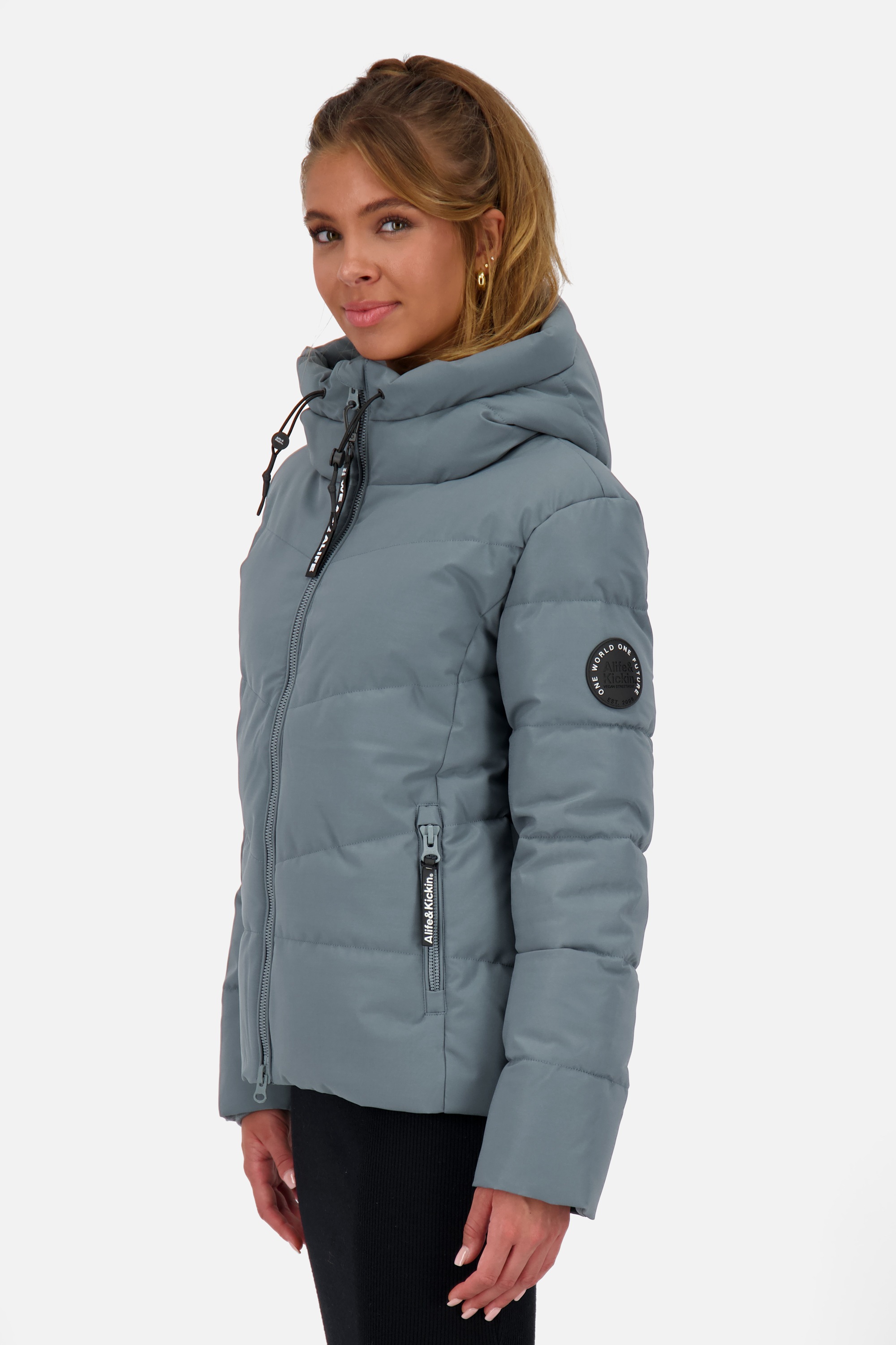 Alife & Kickin Winterjacke »Damen MicaelaAK A«, Kurze warme Jacke mit gefütterten Reißverschlusstaschen und Kapuze