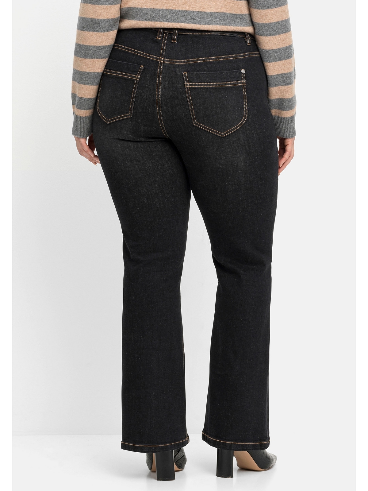 Sheego Bootcut-Jeans »Große Größen«, mit Used-Effekten, extralang