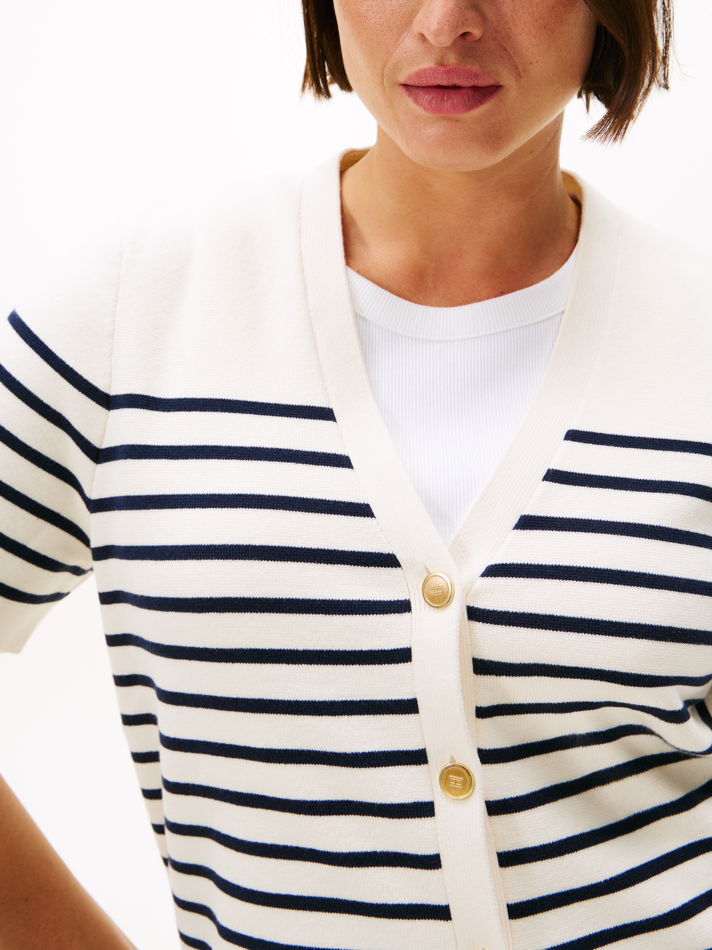 Tommy Hilfiger Curve Strickjacke »CRV CO JRSY MID GG GOLD BTN CRDI«, in großen Größen, mit goldfarbenen Knöpfen