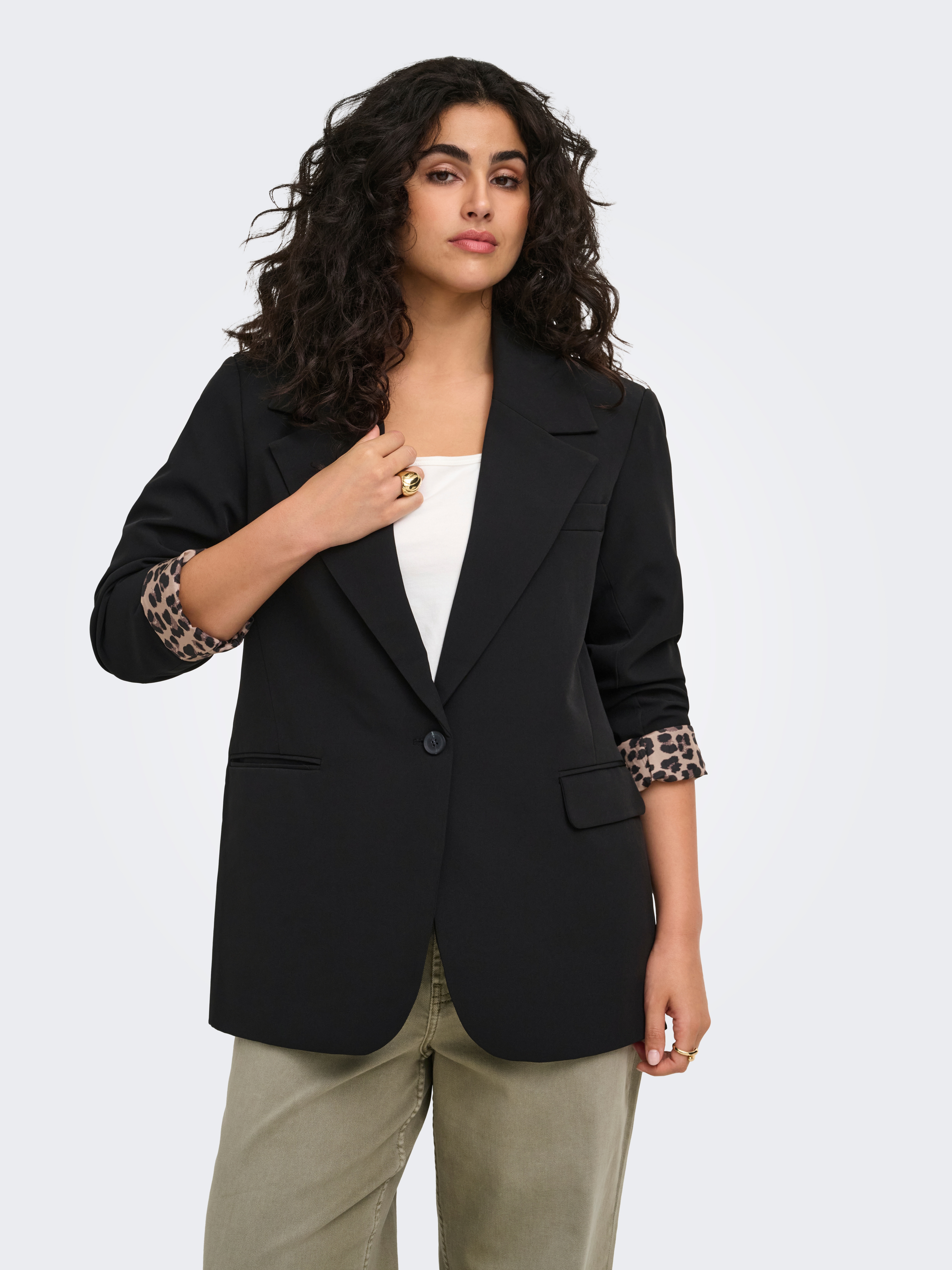 ONLY CARMAKOMA Kurzblazer "CARLANA-BERRY L/S REG BLAZER TLR" Kunstfaser