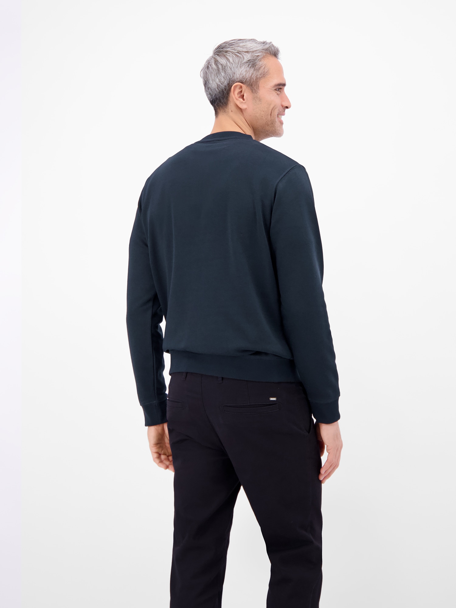 LERROS Sweatshirt »Urbaner Sweatshirtstyle, weiche Haptik«, Unifarbenes Herren‑Sweatshirt, hoher Tragekomfort, REGULAR FIT
