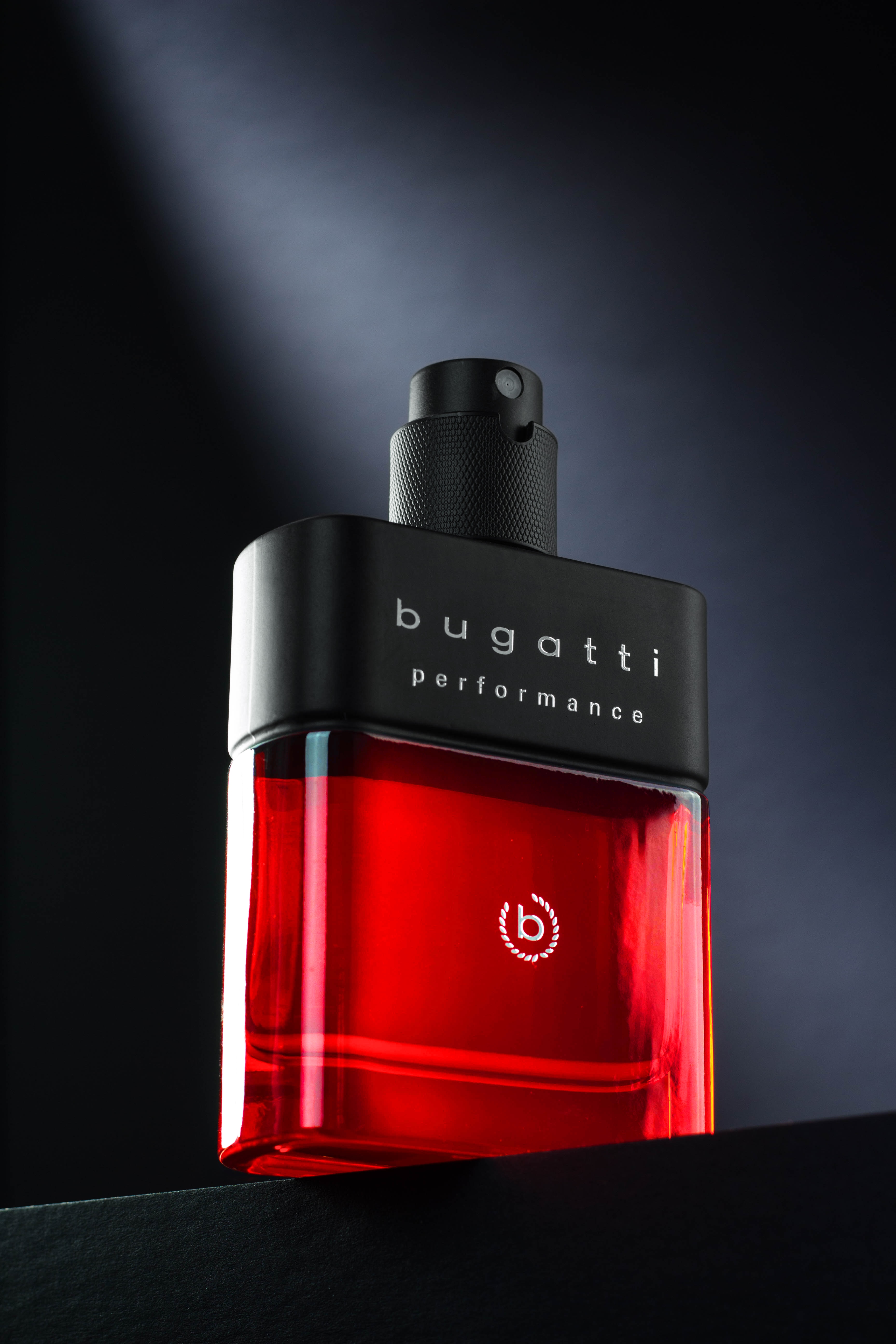 BUGATTI Herren Duft-Set "bugatti performance red for him EdT 100ml + SG 200ml GP", 300mltransparent, Parfüms