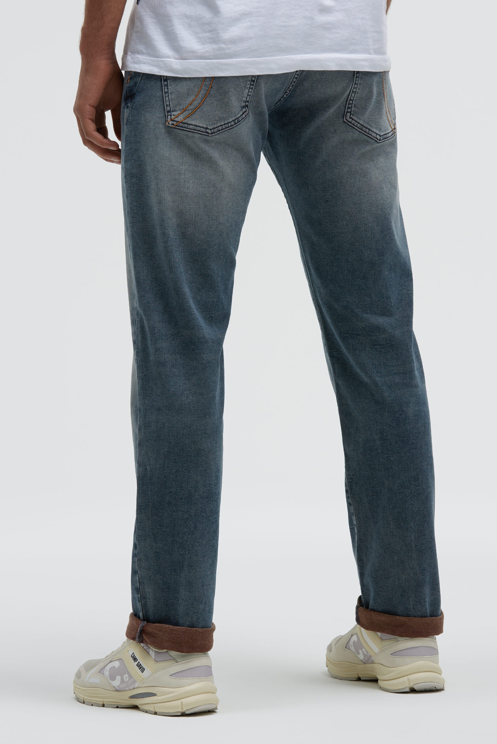 CAMP DAVID Comfort-fit-Jeans mit niedriger Leibhöhe