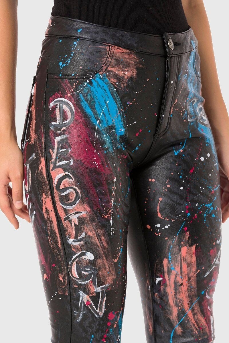 Cipo & Baxx Leggings »Hose«, mit extravaganten Print