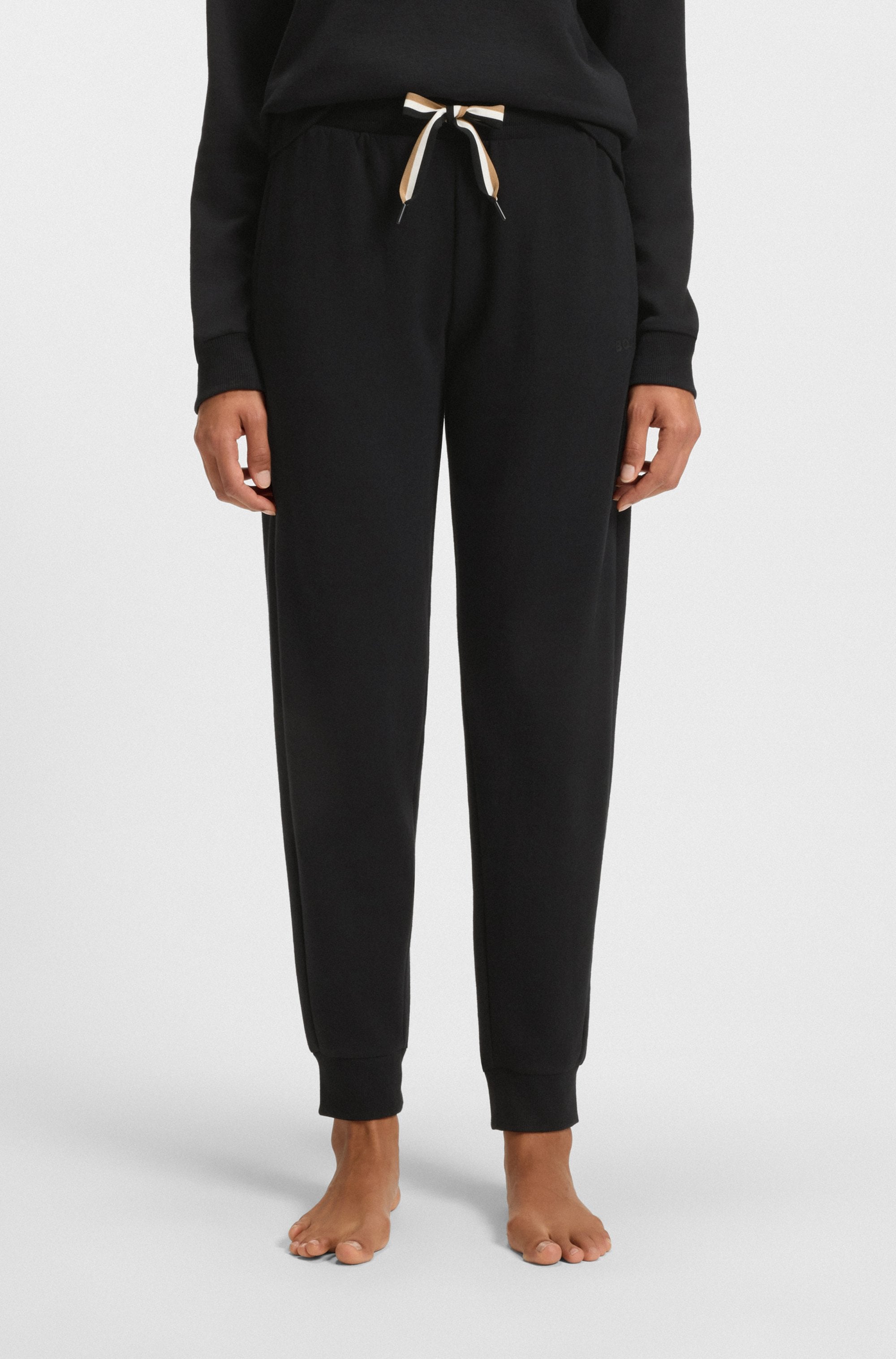 BOSS Relaxhose "CP Stripe Pants Cuff", mit kontrastfarbener Kordel günstig online kaufen