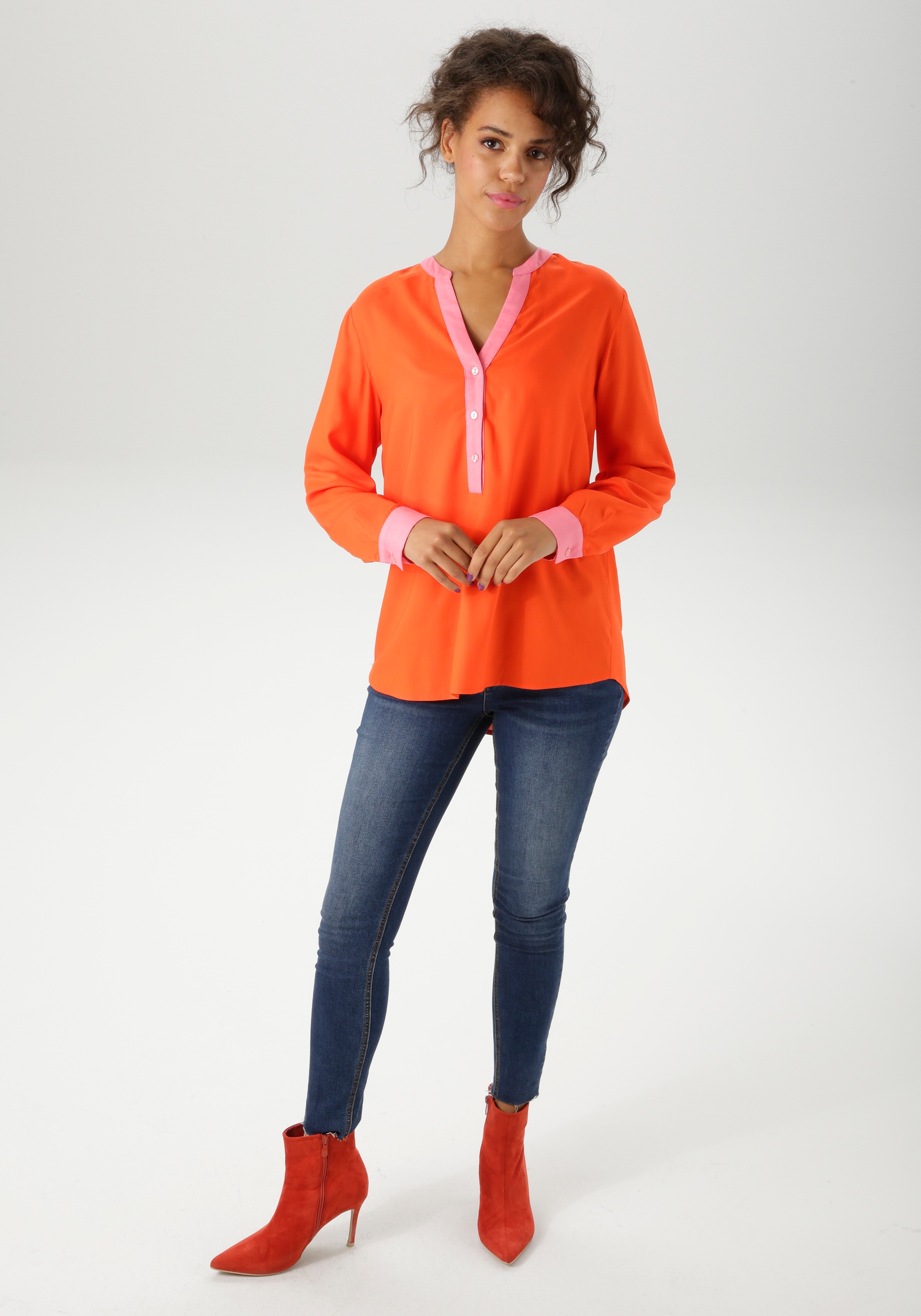 Aniston CASUAL Schlupfbluse, mit pinkfarbenen Akzenten - NEUE KOLLEKTION