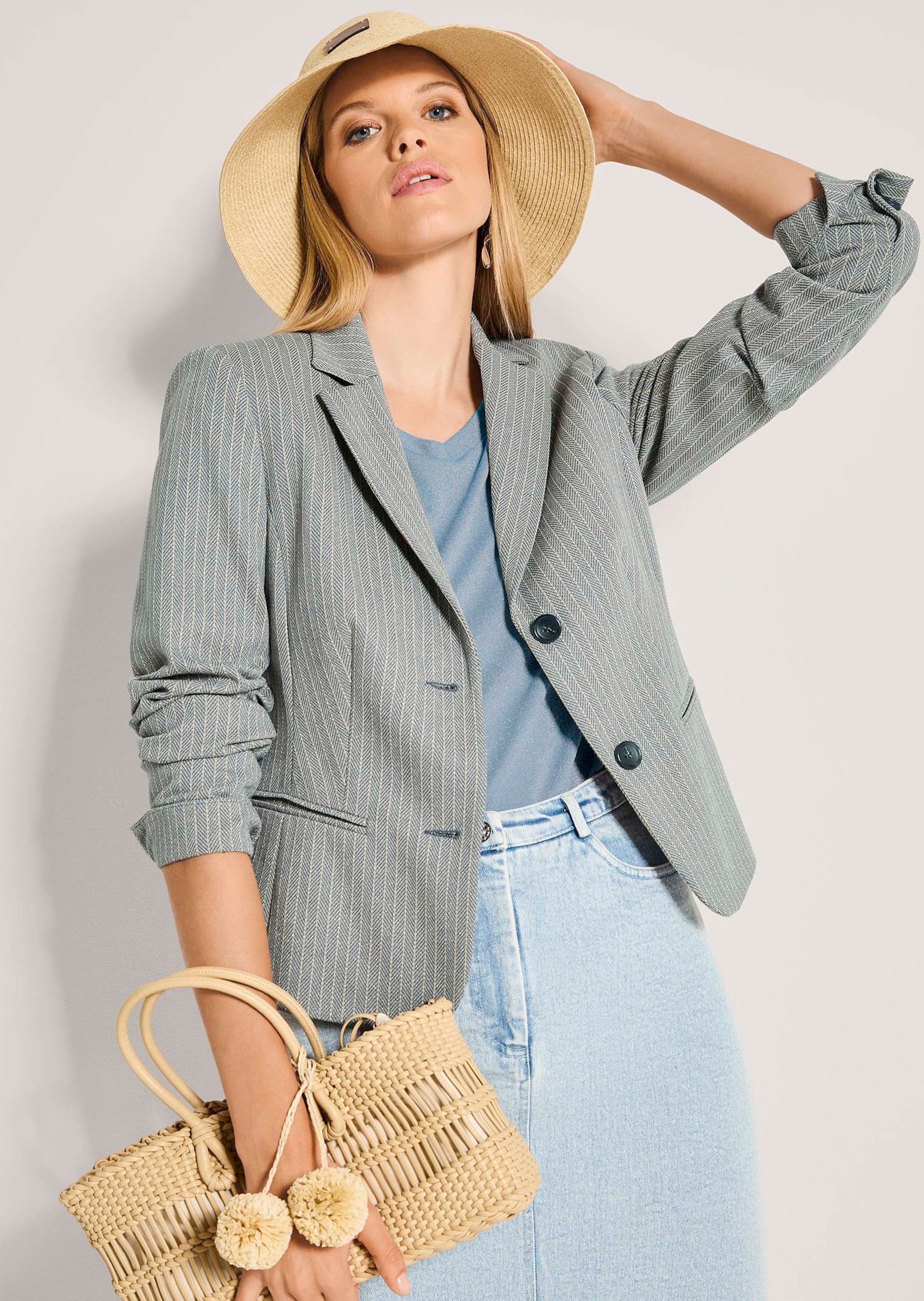 MADELEINE Jackenblazer »Blazer Kurzblazer mit Nadelstreifen« Streifenblazer mit Glanzefekt