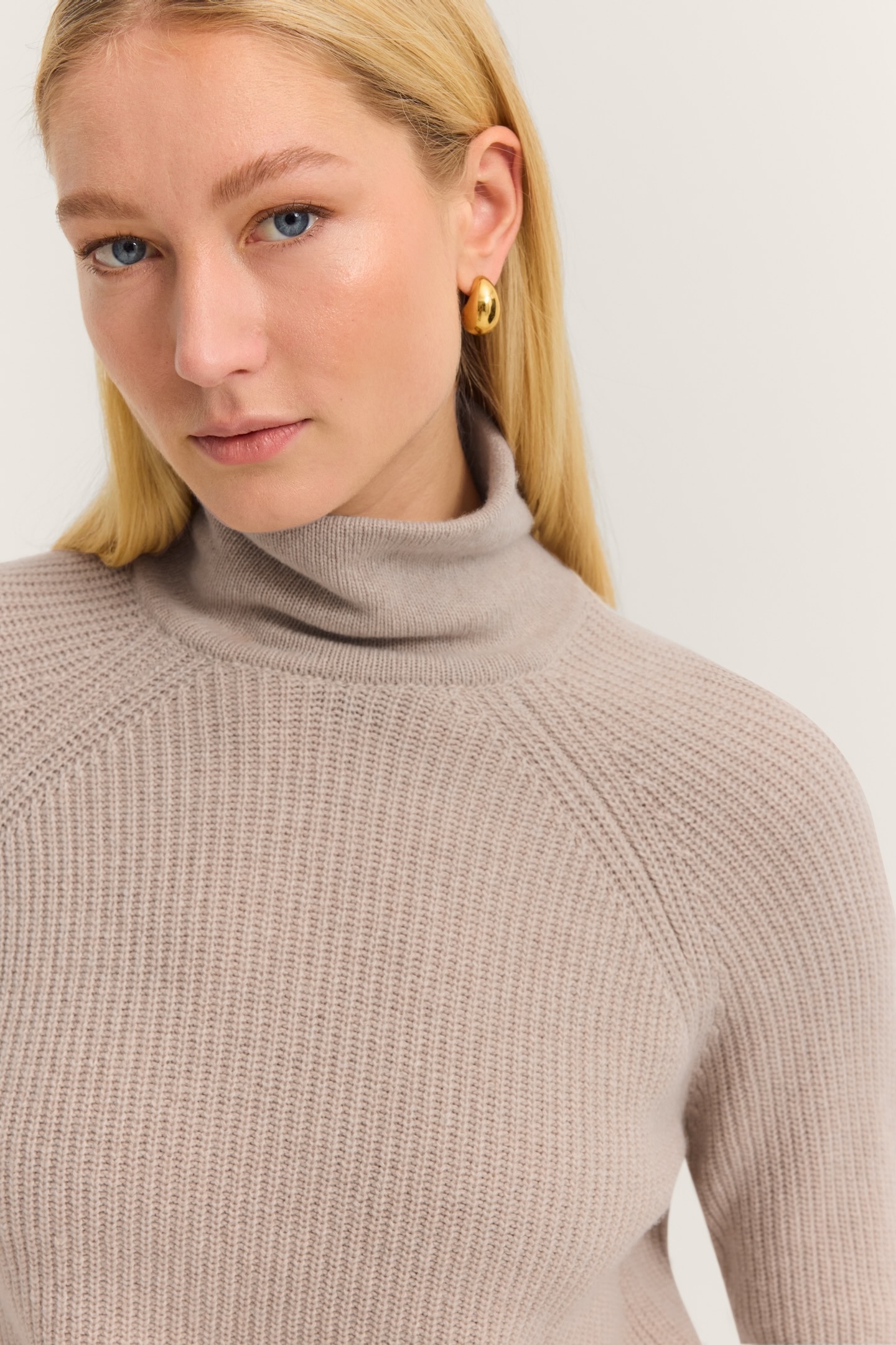 bugatti Rollkragenpullover, aus Woll-Kaschmir-Mix