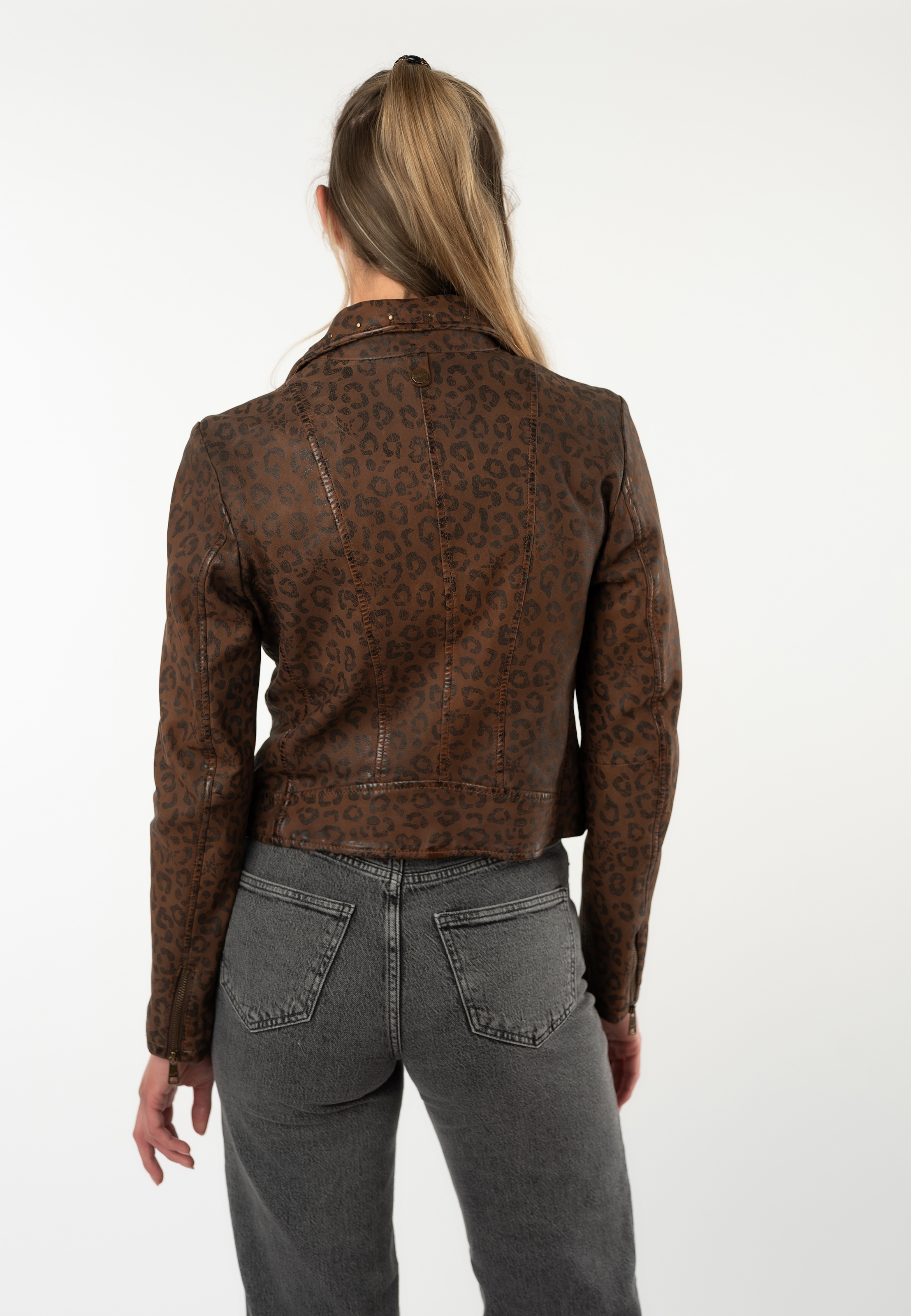 Mauritius Lederjacke »MWNyxa« mit dekorativem Nietenbesatz, Leo-Print