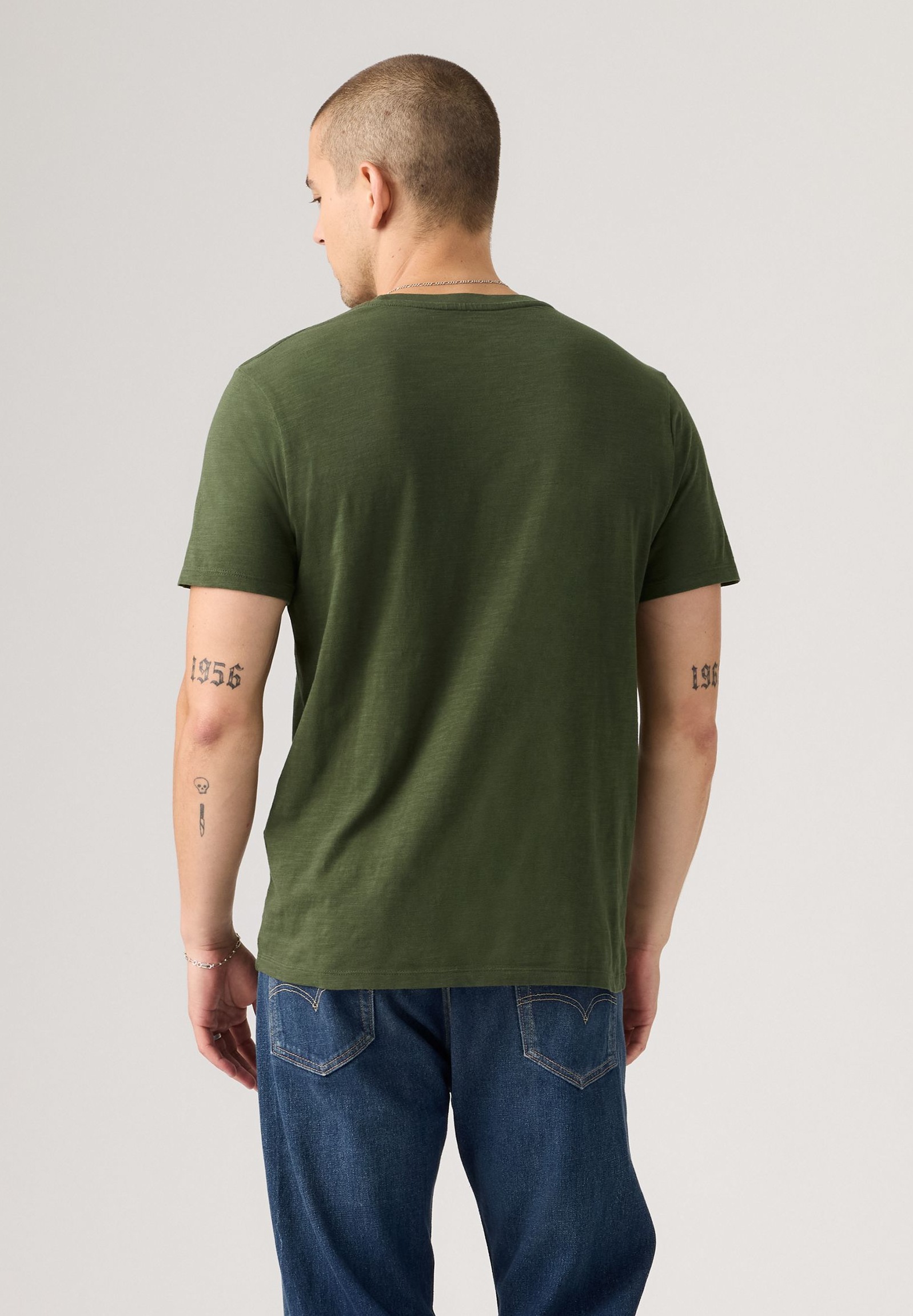 Levi's® T-Shirt »CLASSIC POCKET TEE«