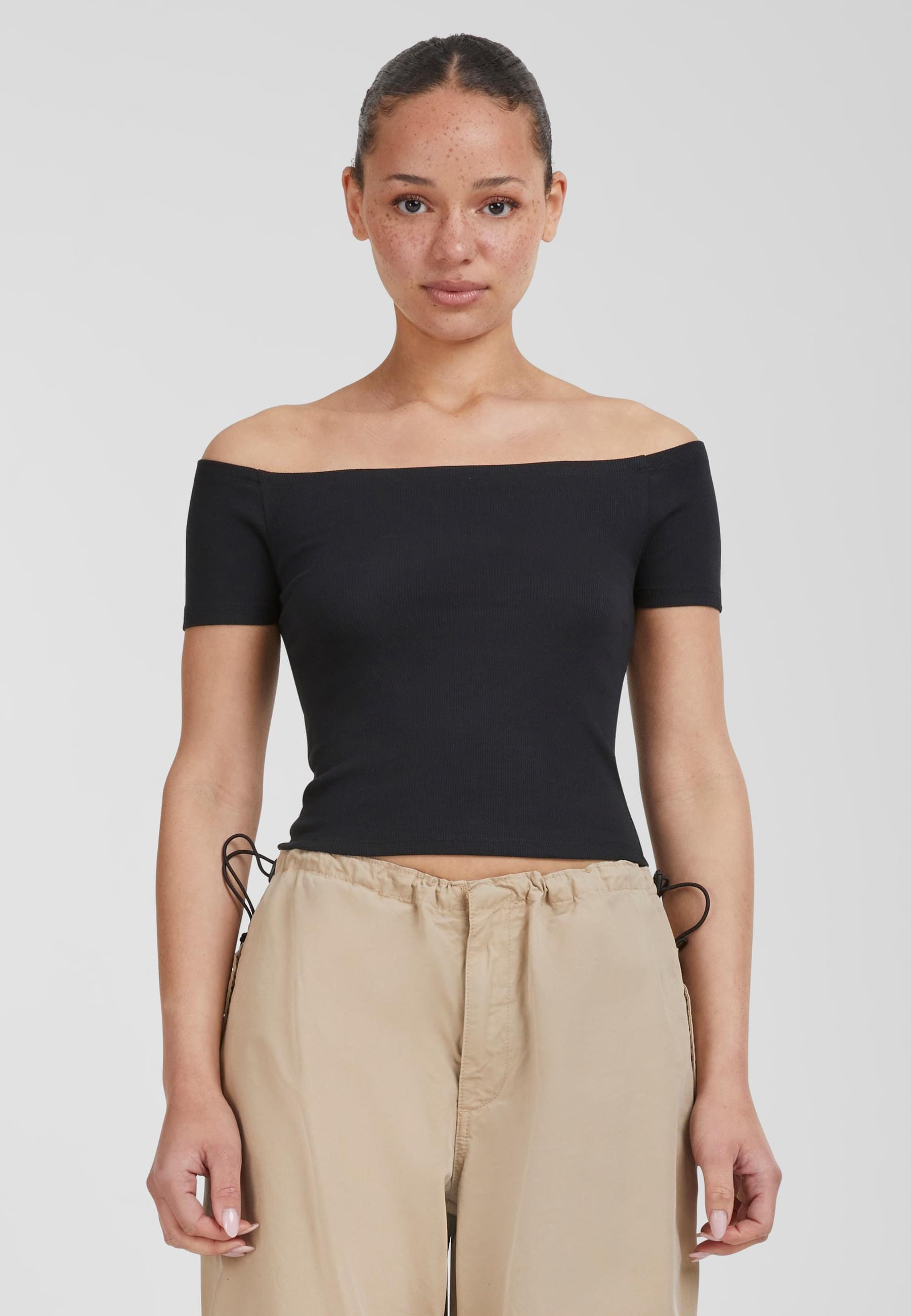 URBAN CLASSICS T-Shirt »Urban Classics Damen Ladies Organic Off Shoulder Rib Tee«, (1 tlg.)