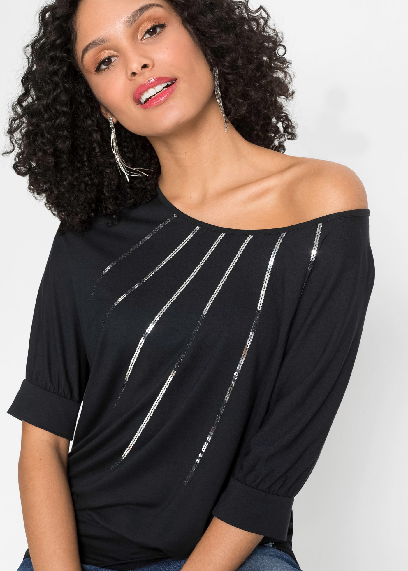 bonprix T-Shirt »Shirt aus fließendem Viskose-Mix« Oversize-Passform, Halbarm-Design, aus Viskose-Mix