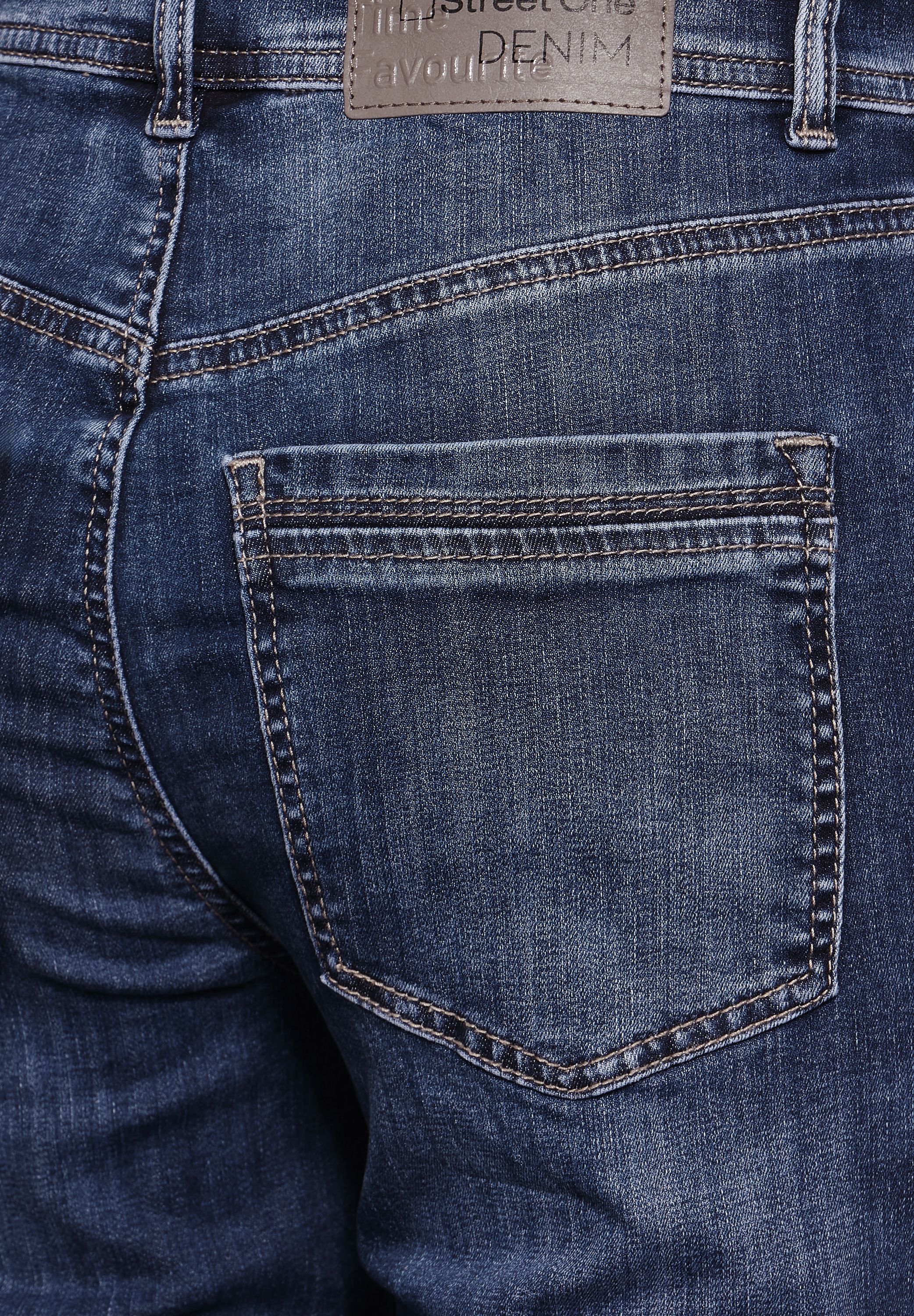 STREET ONE Comfort-fit-Jeans, 5-Pocket-Style