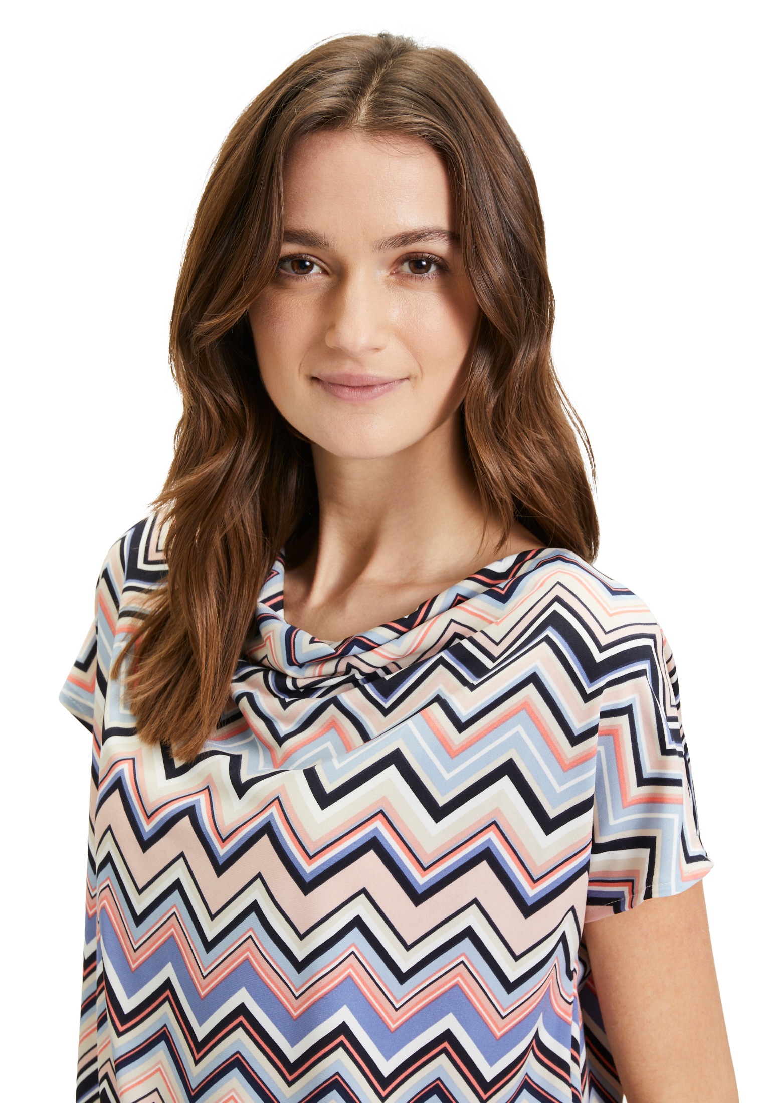 Betty Barclay Kurzarmshirt »Betty Barclay Printshirt mit Wasserfallausschnitt«, (1 tlg.), Material