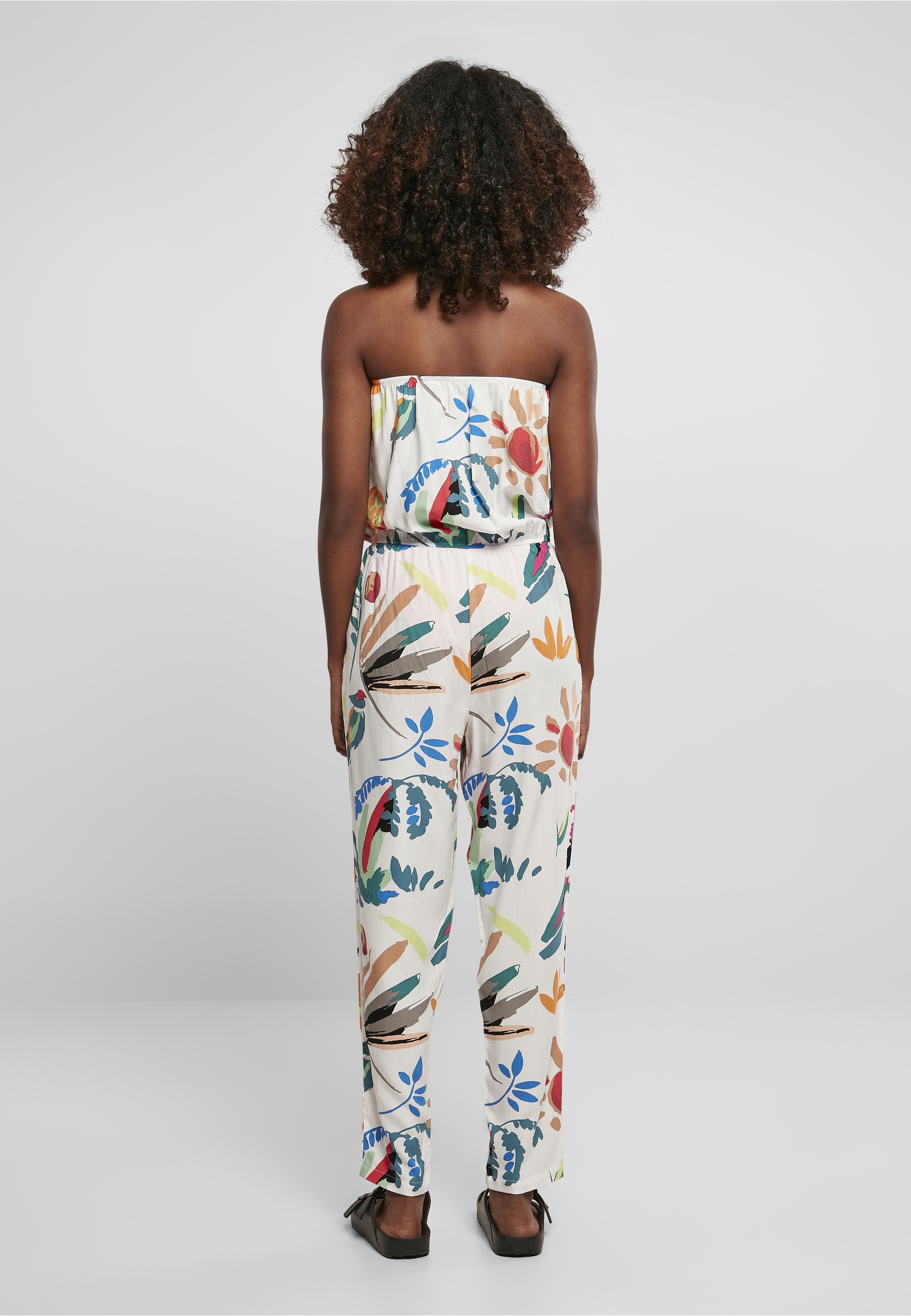 URBAN CLASSICS Jumpsuit »Urban Classics Damen Ladies Viscose Bandeau Jumpsuit« 1 Stk.
