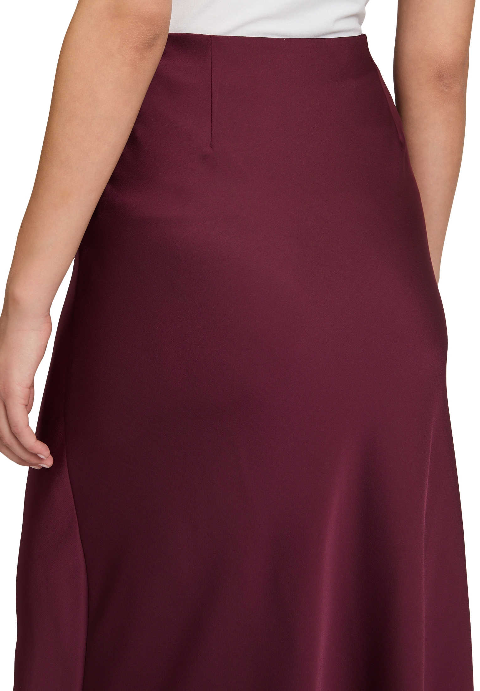 Vera Mont Maxirock »Vera Mont Damen Satinrock wadenlang«, Material