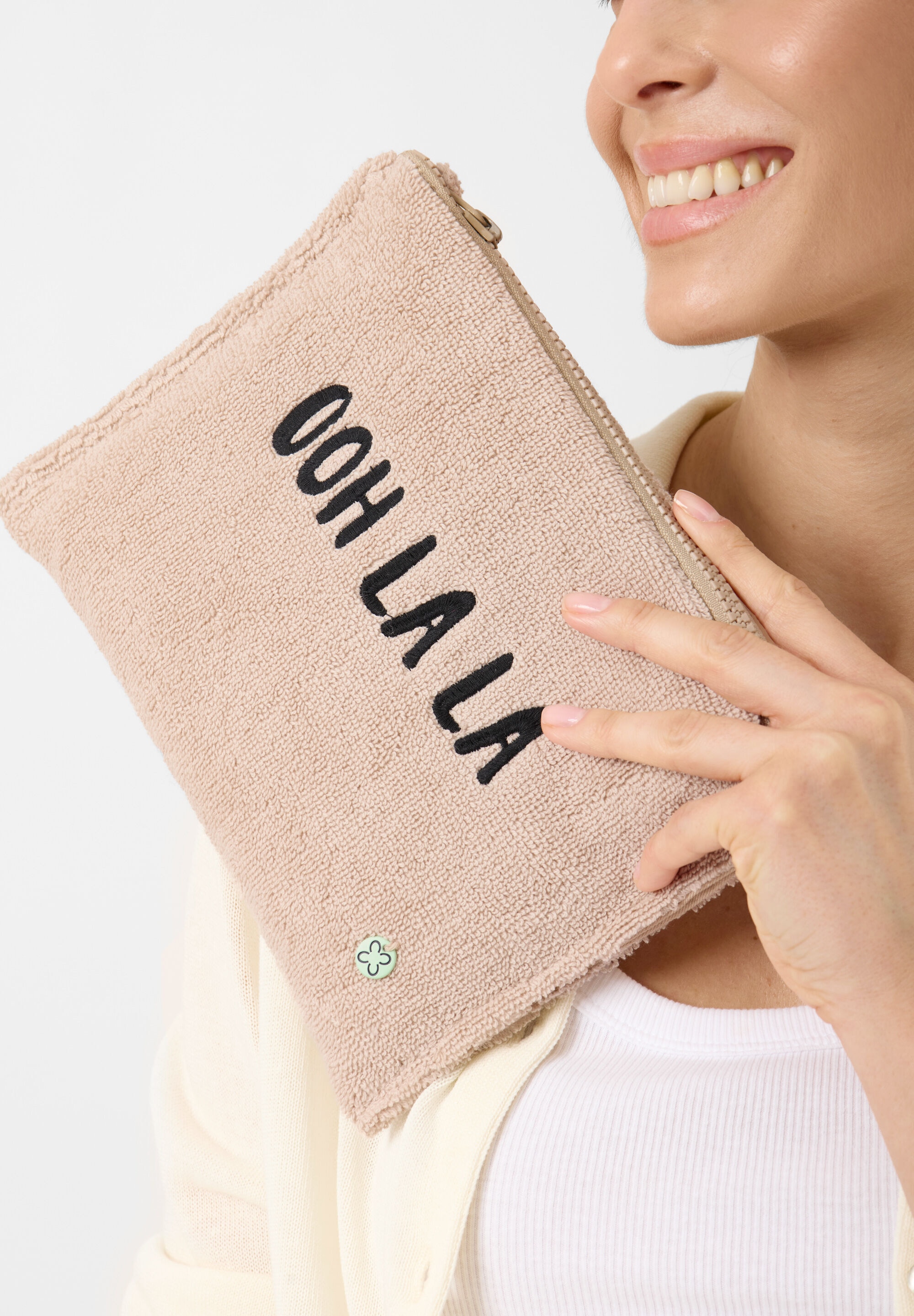 Codello Kosmetiktasche »Codello Kosmetiktasche« mit Stickerei