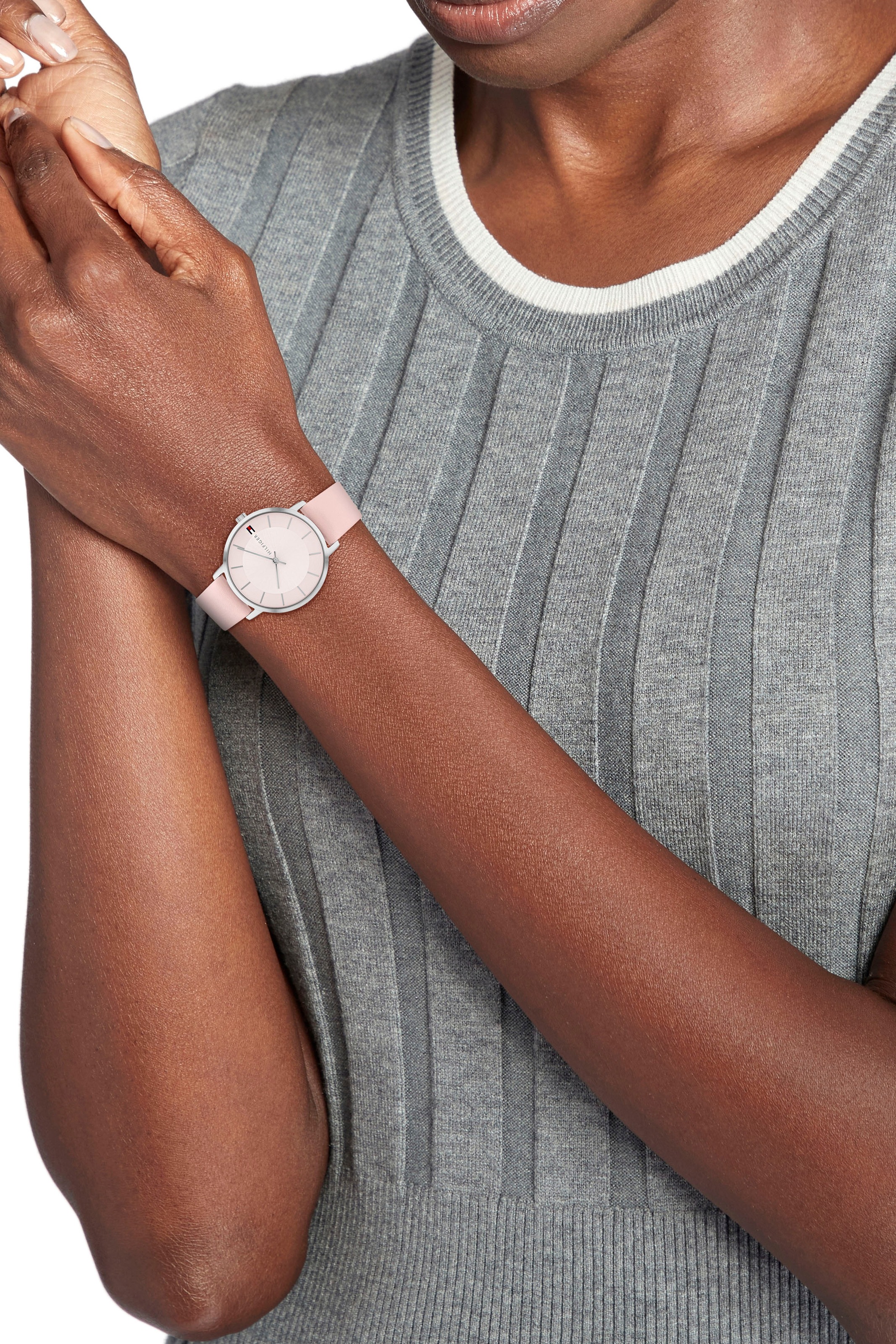 Tommy Hilfiger Quarzuhr »CLASSIC«, Armbanduhr, Damenuhr, analog, Lederarmband