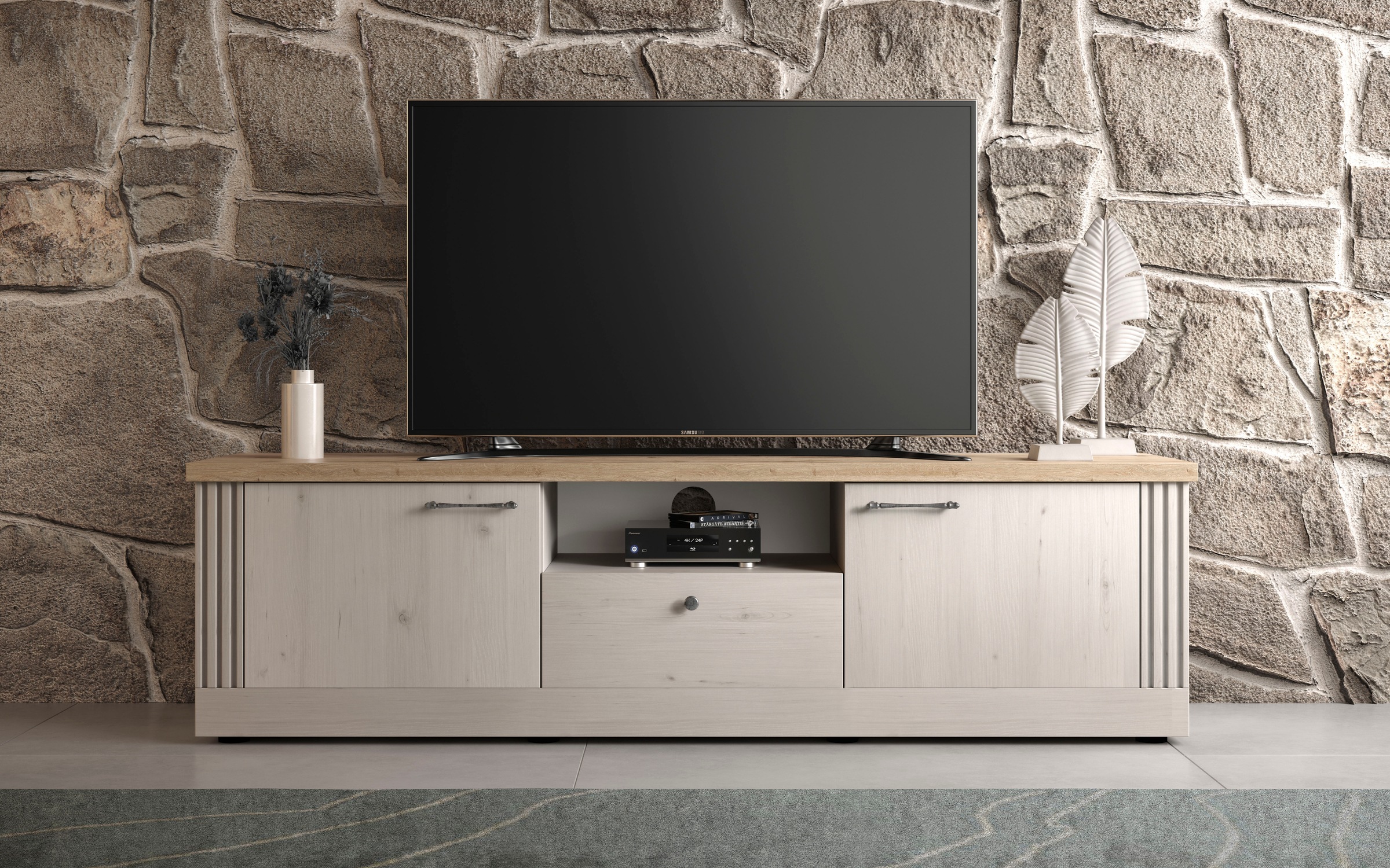 Home affaire Lowboard »Country Breite 211 cm, TV-Board 2 Türen u. 1 Schubkasten, TV-Schrank«, im Landhausstil, viel Strauraum, mit Metallgriffe, MDF Rahmen
