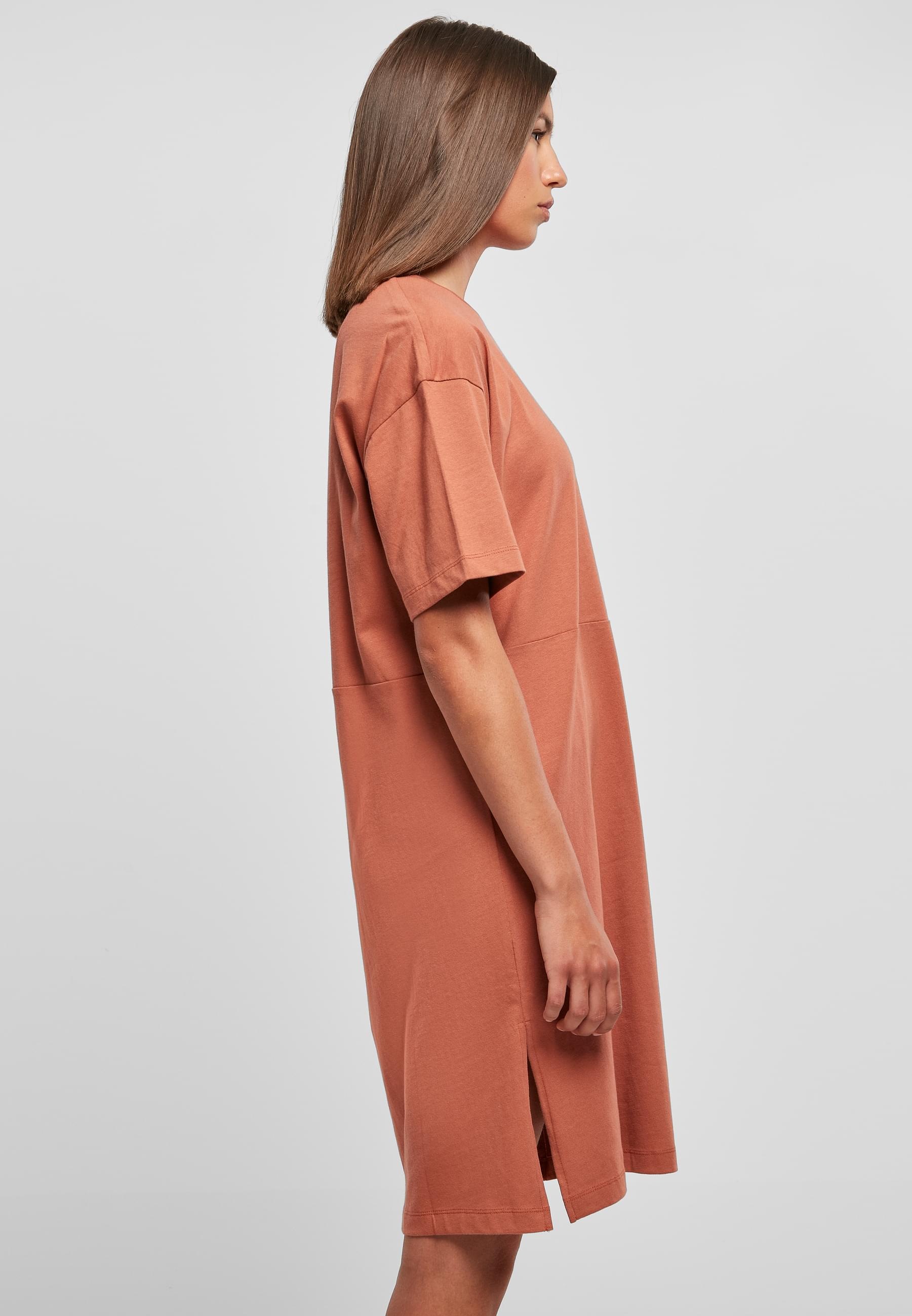 URBAN CLASSICS Shirtkleid »Urban Classics Damen Ladies Organic Oversized Slit Tee Dress«, (1 tlg.)