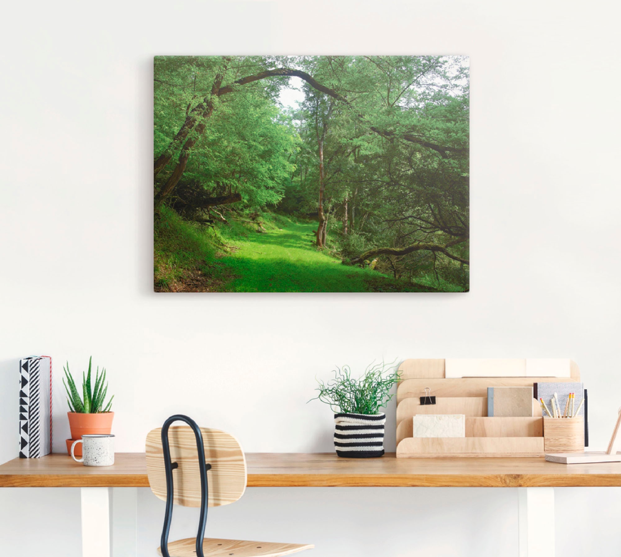 Artland Wandbild »Grüner Weg durch den Wald«, Wald, (1 St.), als Leinwandbild, Poster in verschied. Größen