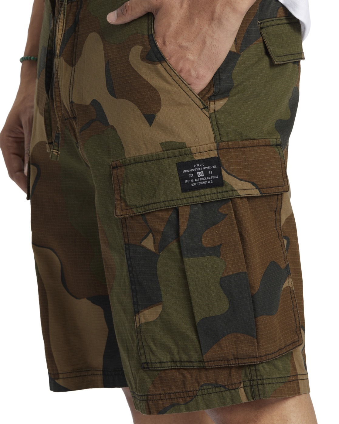 DC Shoes Tundra 22 Cargo Shorts Abstract Camo M 6