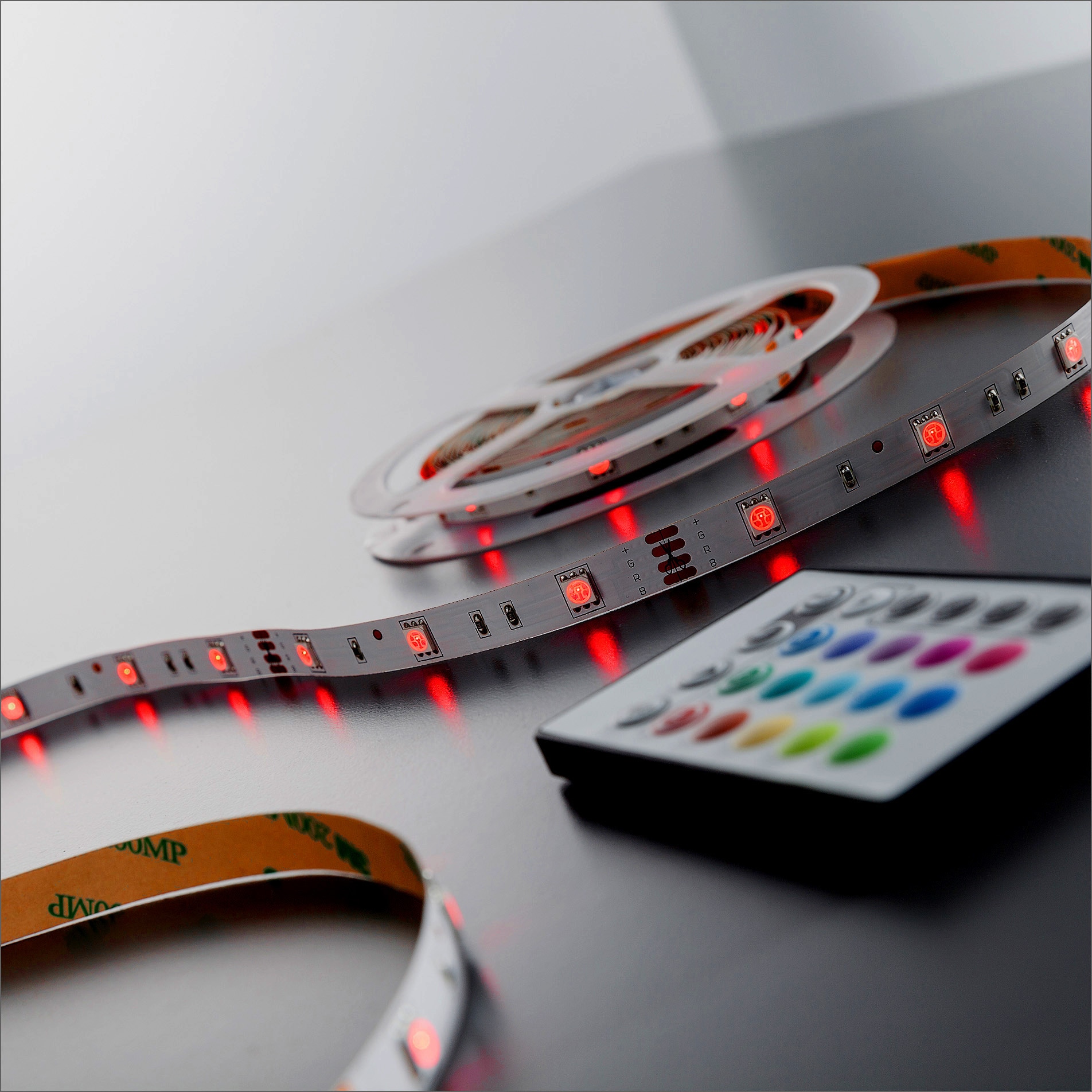 B.K.Licht LED-Streifen »Lucilla« LED Band, RGB, Fernbedienung, selbstklebend, Farbwechsel, kürzbar