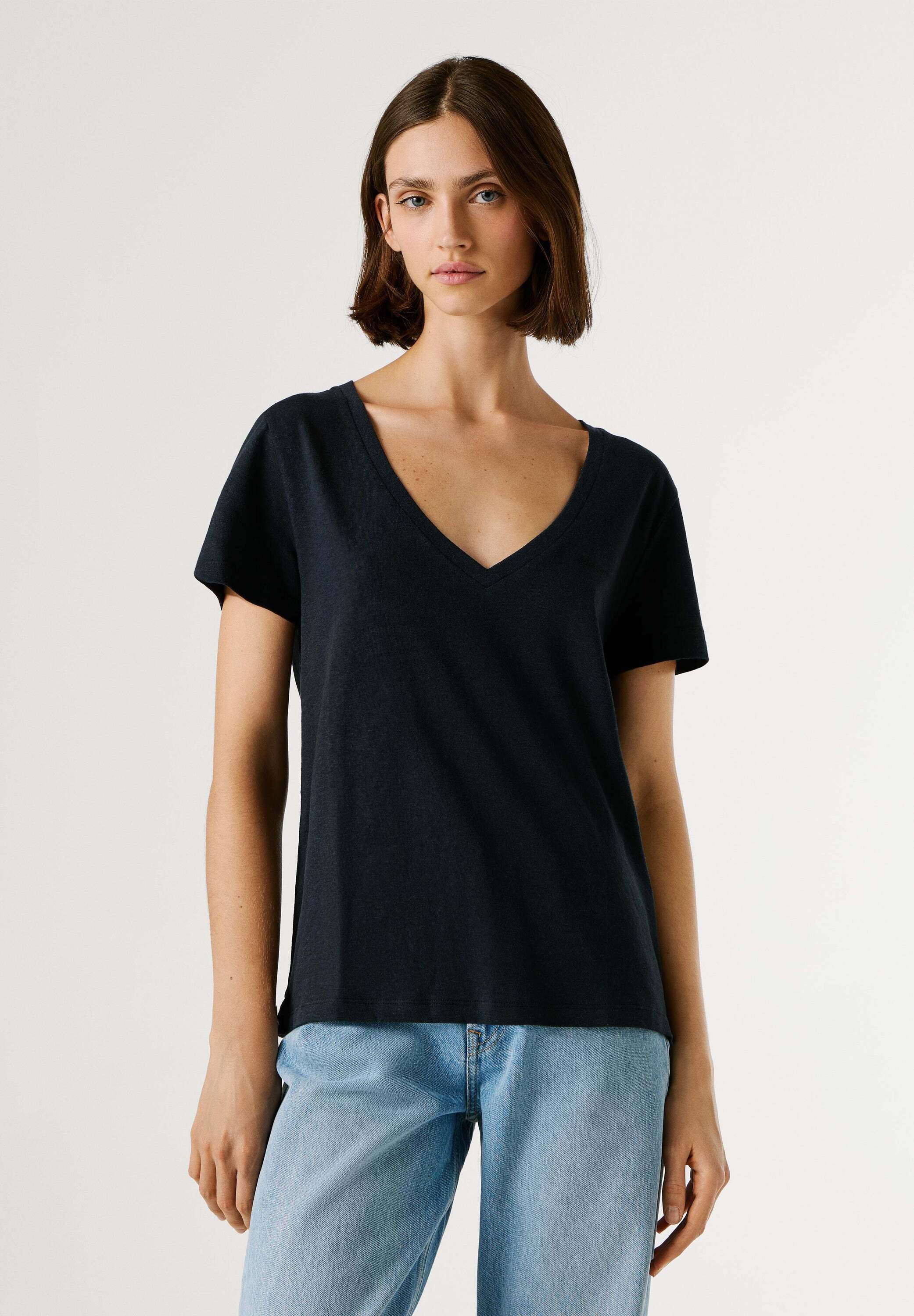 Pepe Jeans "basic t-shirt MEGAN V-NECK"