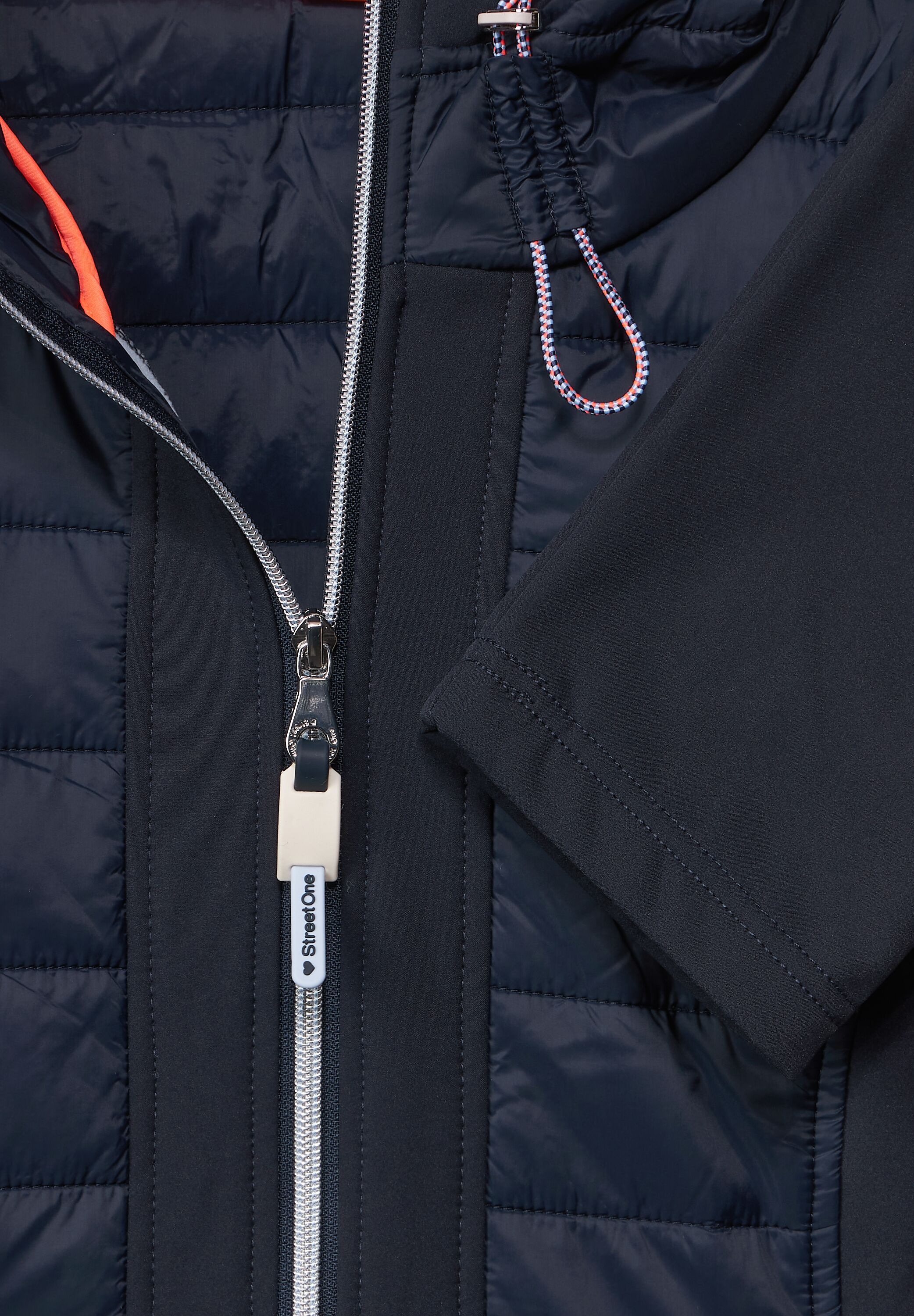 STREET ONE Softshelljacke, mit Kapuze, mit Fleece innen